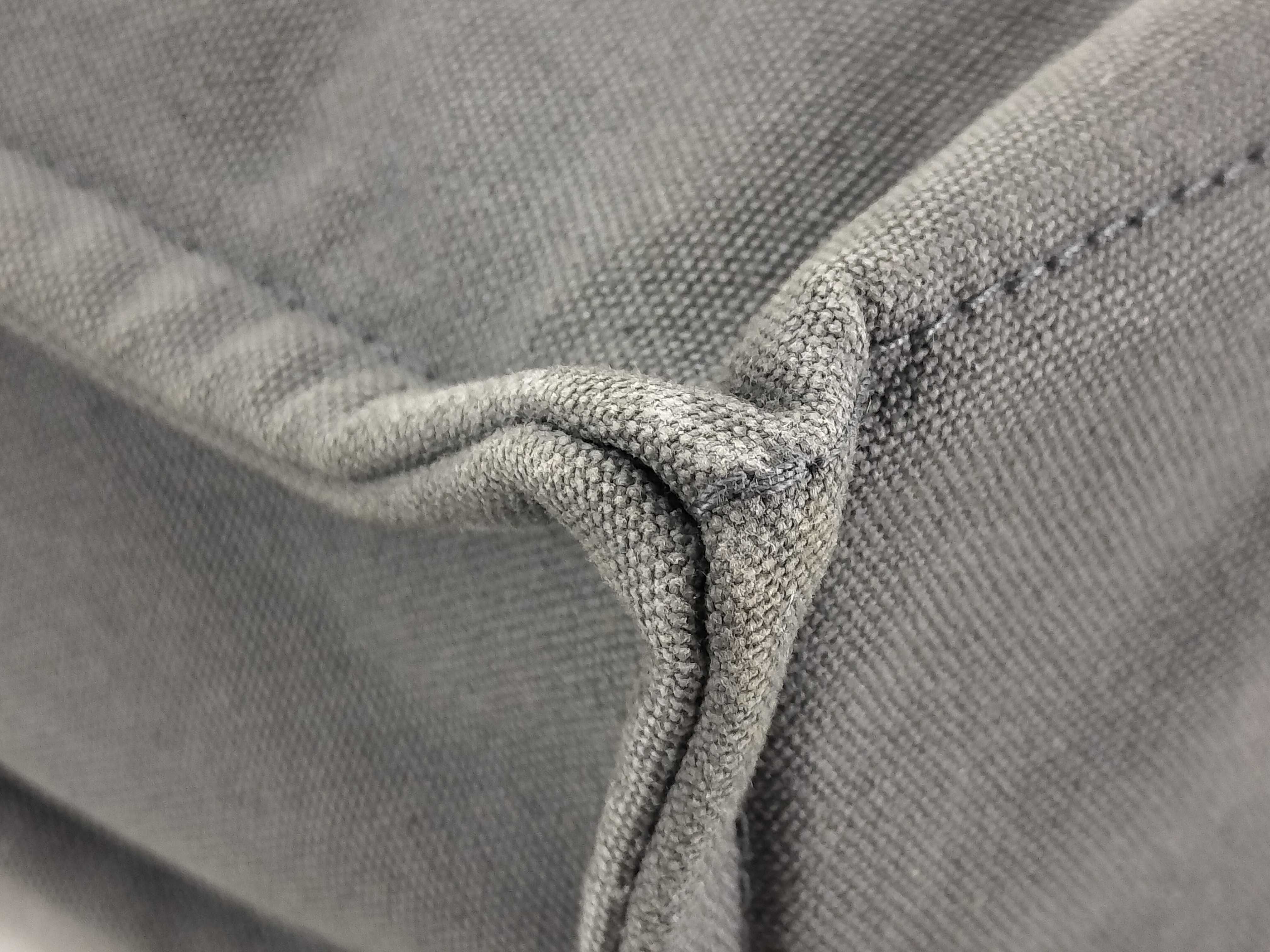 Fourre-Tout PM Grey Tote Bag — view 6