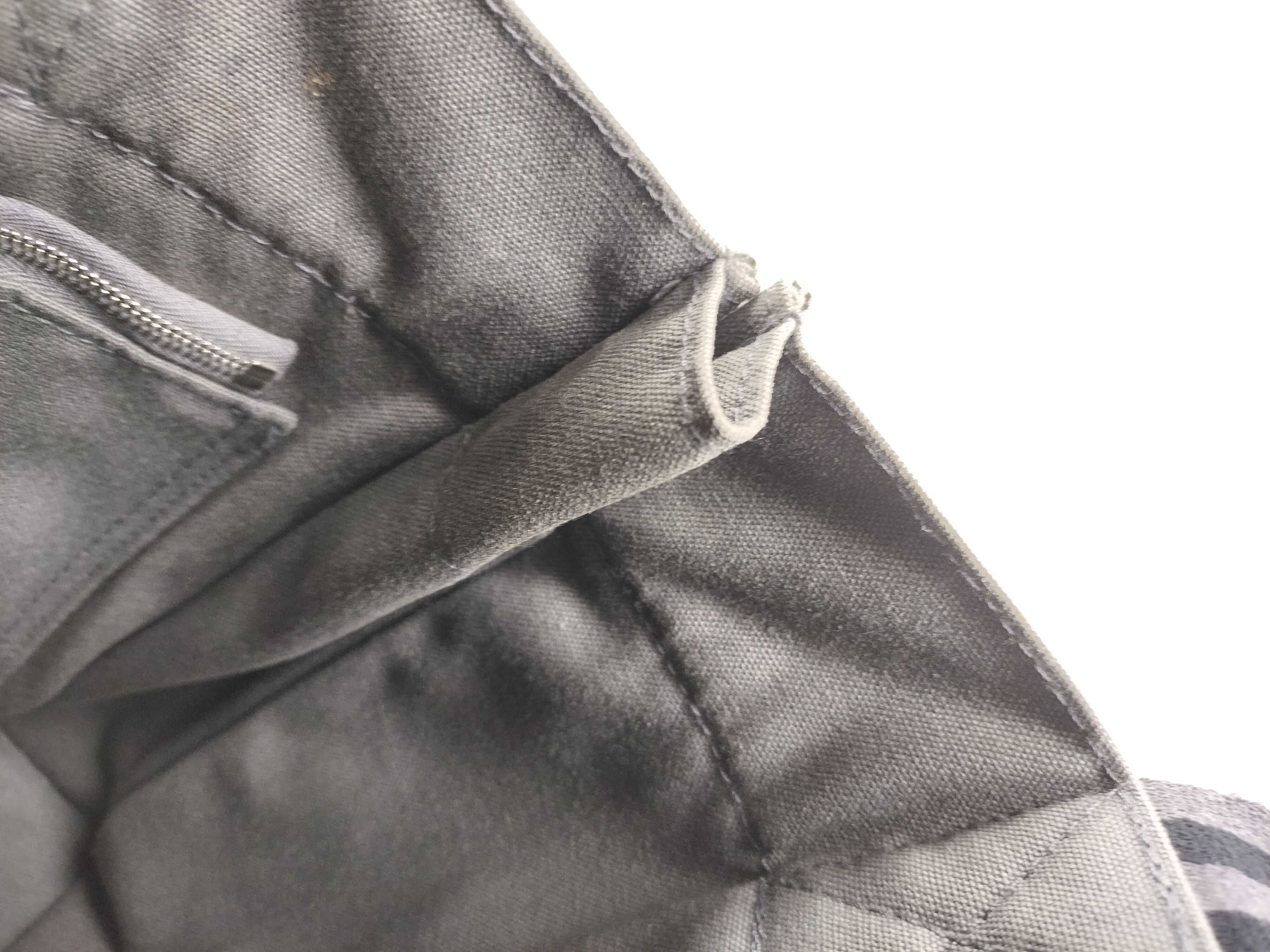 Fourre-Tout PM Grey Tote Bag — view 9