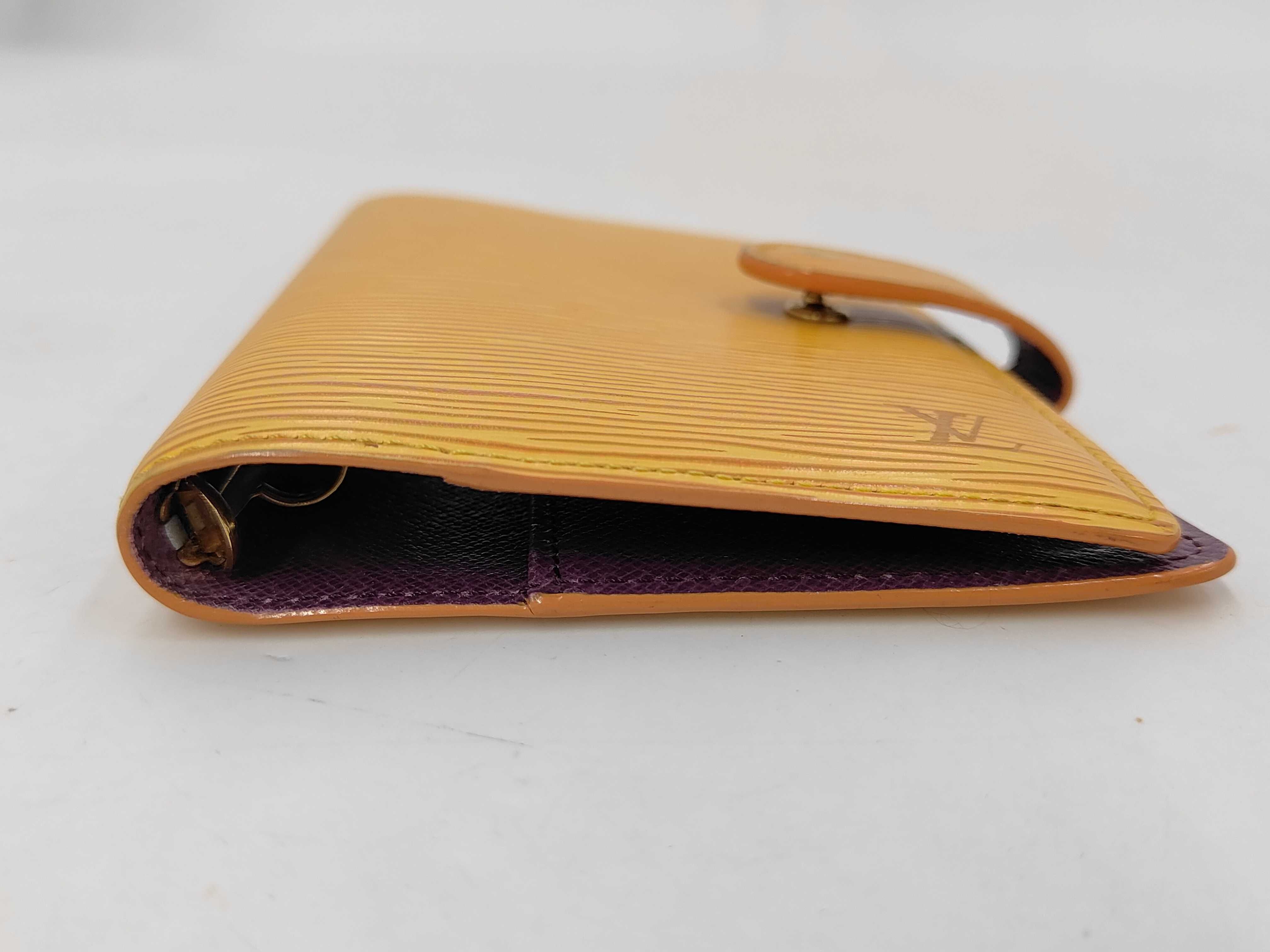 Epi Louis Vuitton Agenda Notebook Cover — view 9