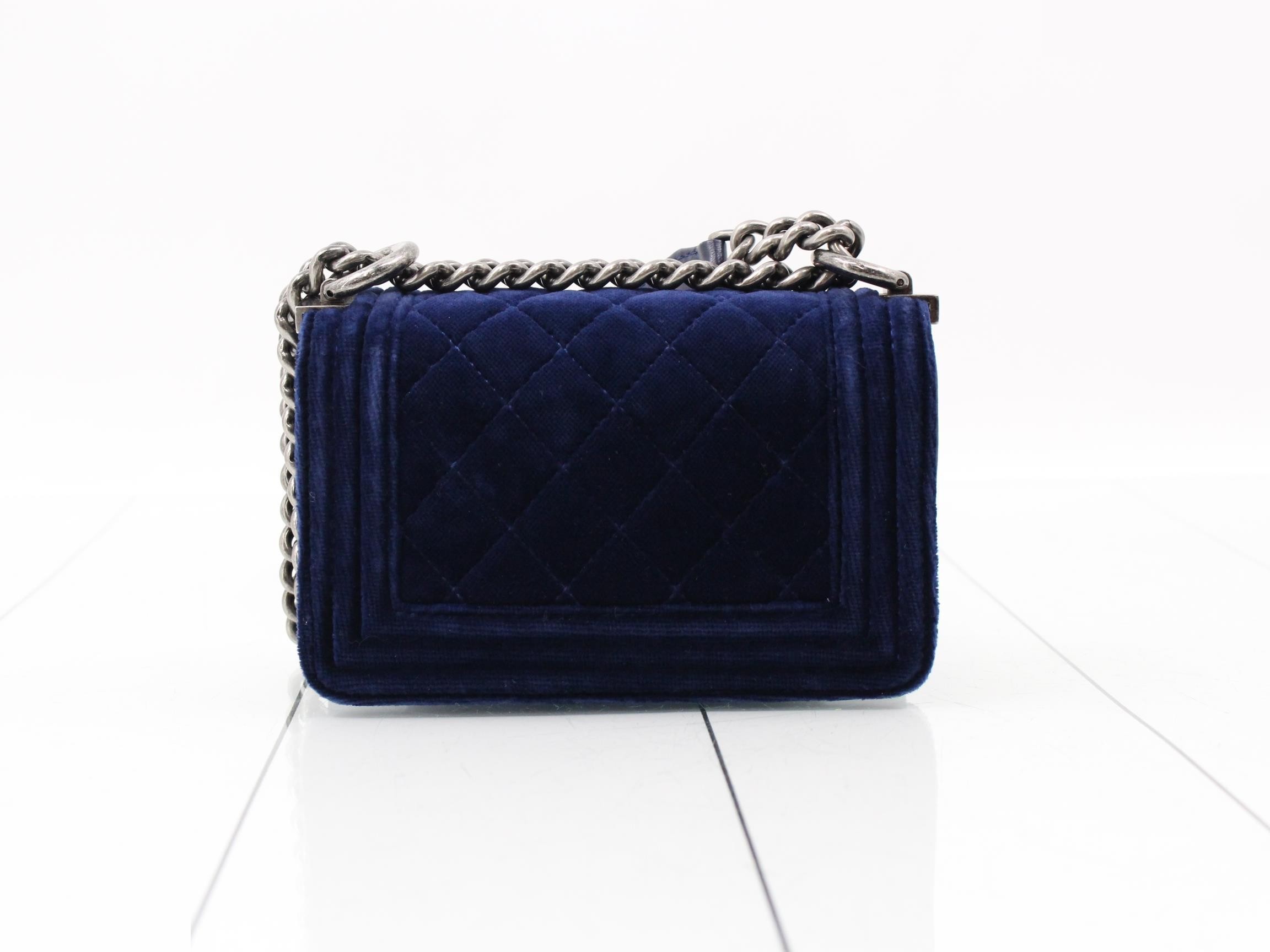 Matelassé (bag) - Shoulder bag — view 2