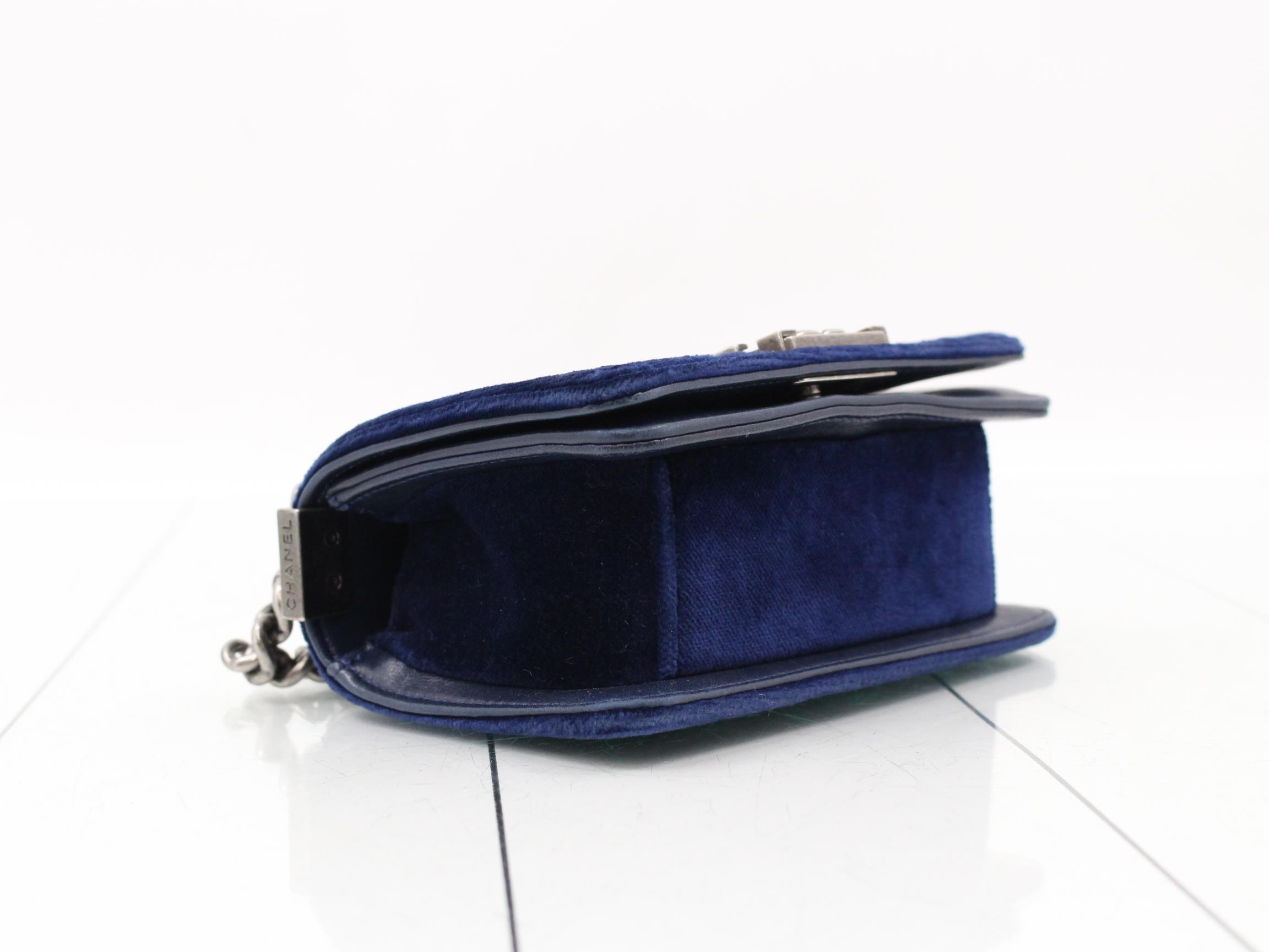 Matelassé (bag) - Shoulder bag — view 5