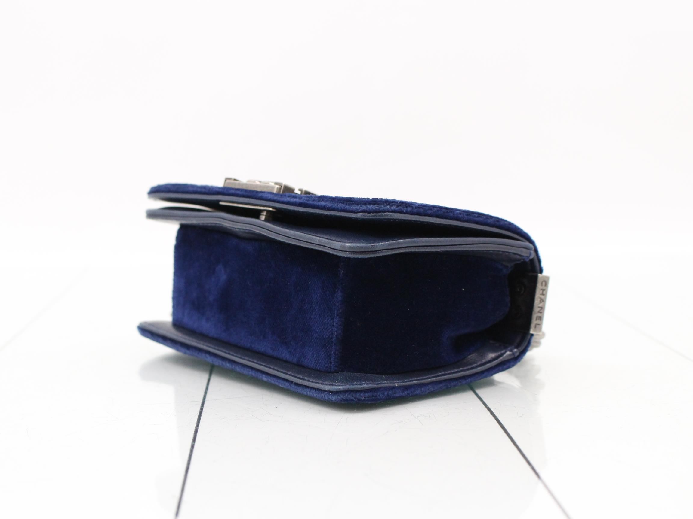 Matelassé (bag) - Shoulder bag — view 6