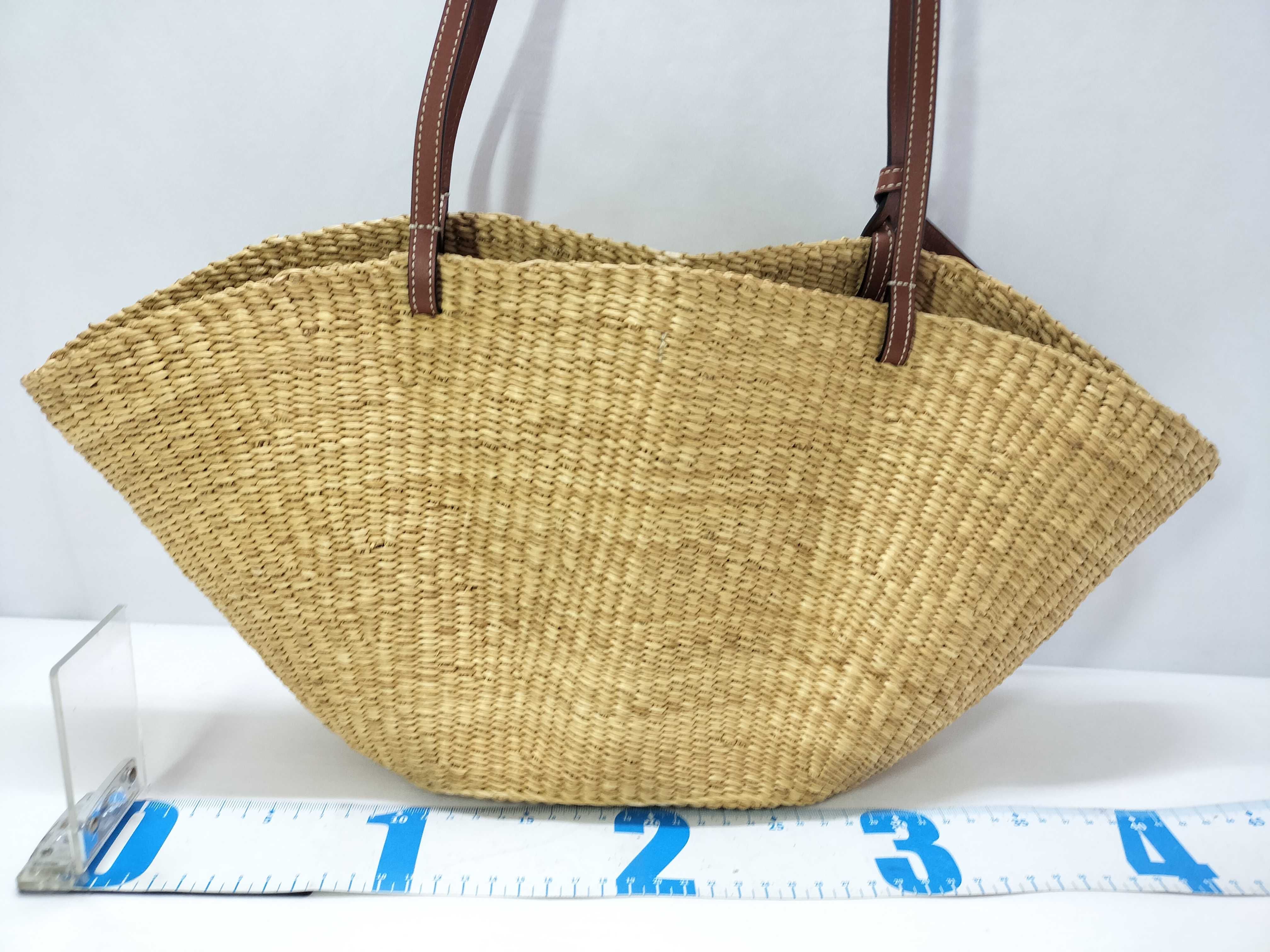 Anagram Small Shell Basket Raffia x Leather Basket Bag (with dust bag) - Handbag — view 2