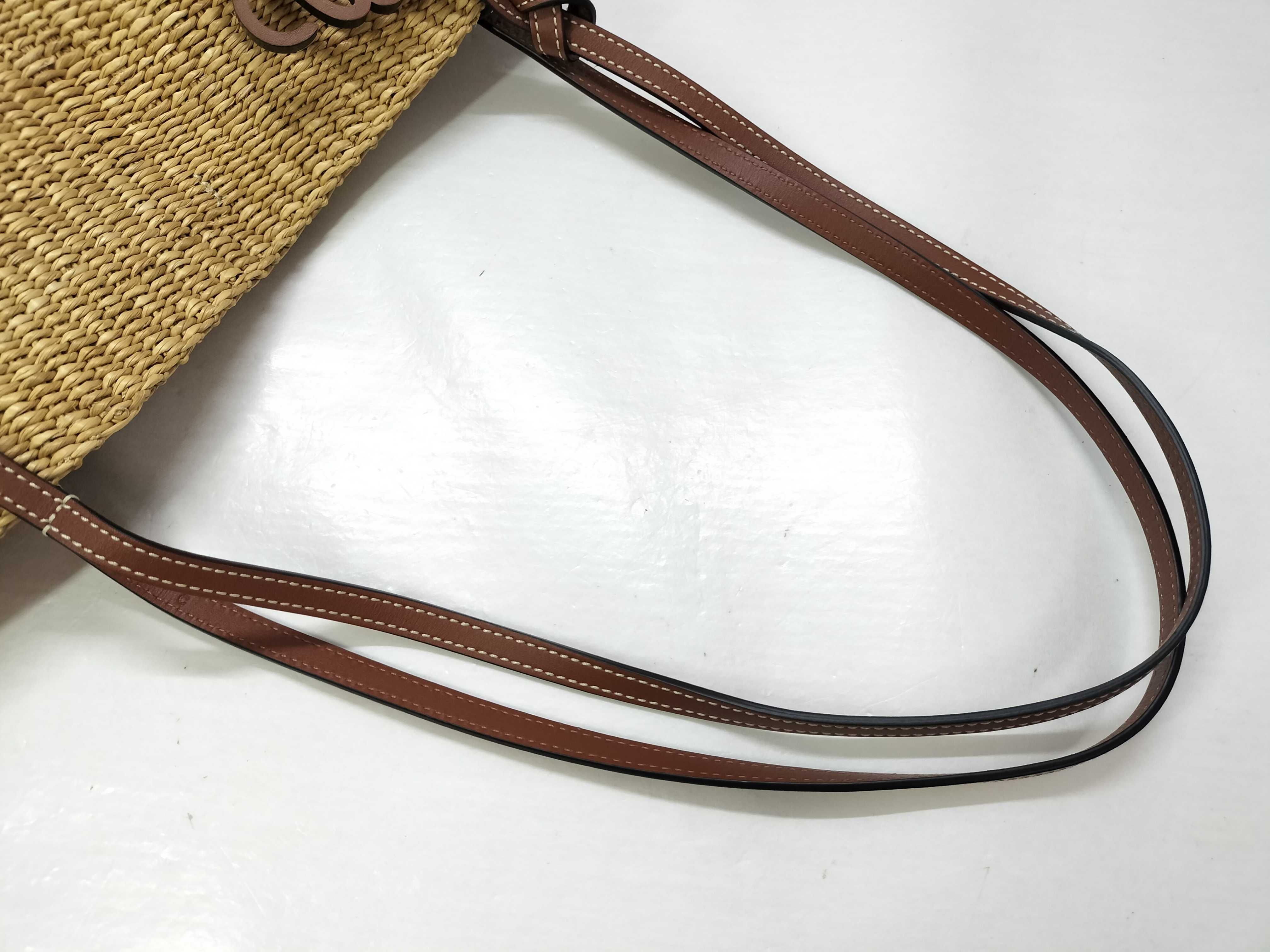 Anagram Small Shell Basket Raffia x Leather Basket Bag (with dust bag) - Handbag — view 3
