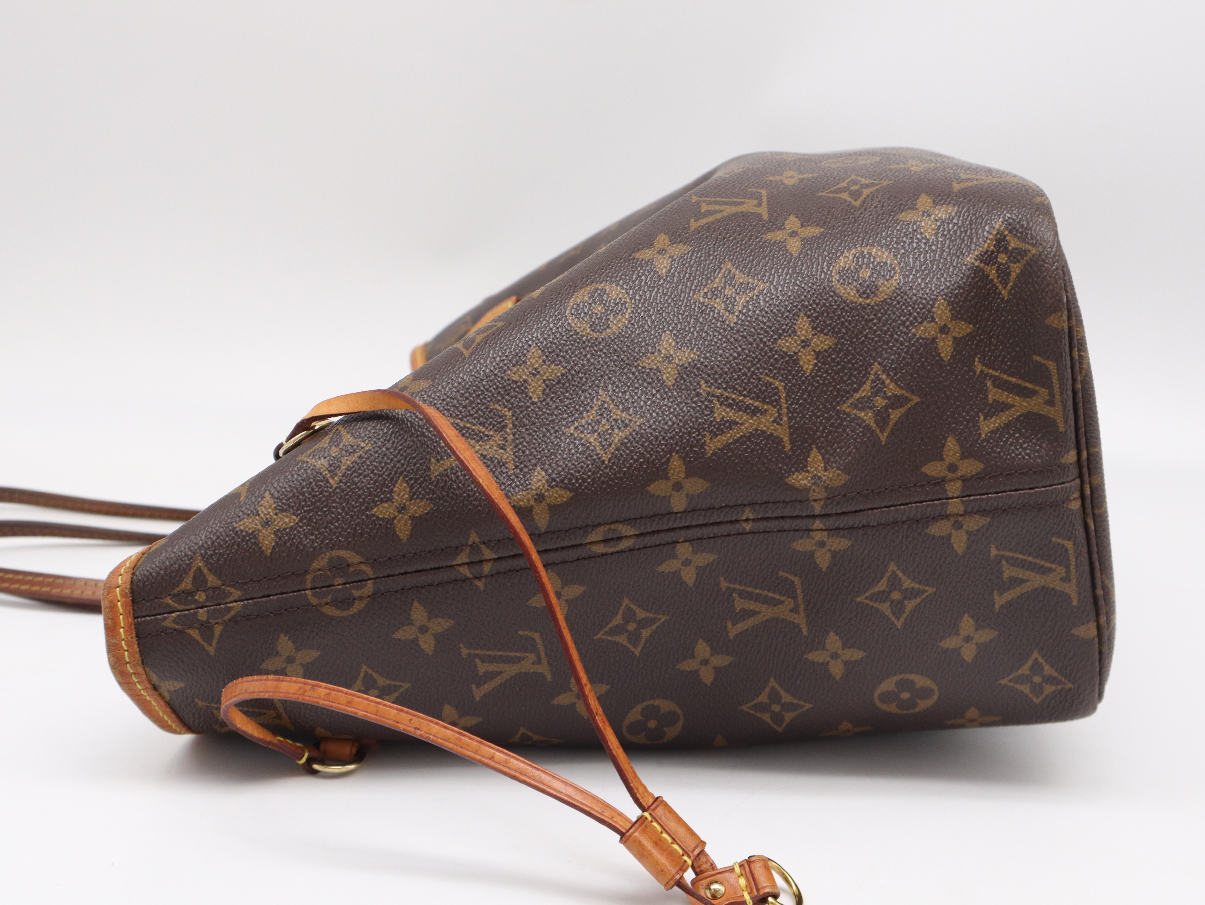 M40156 Monogram Neverfull MM (Old Model) Tote Bag — view 3