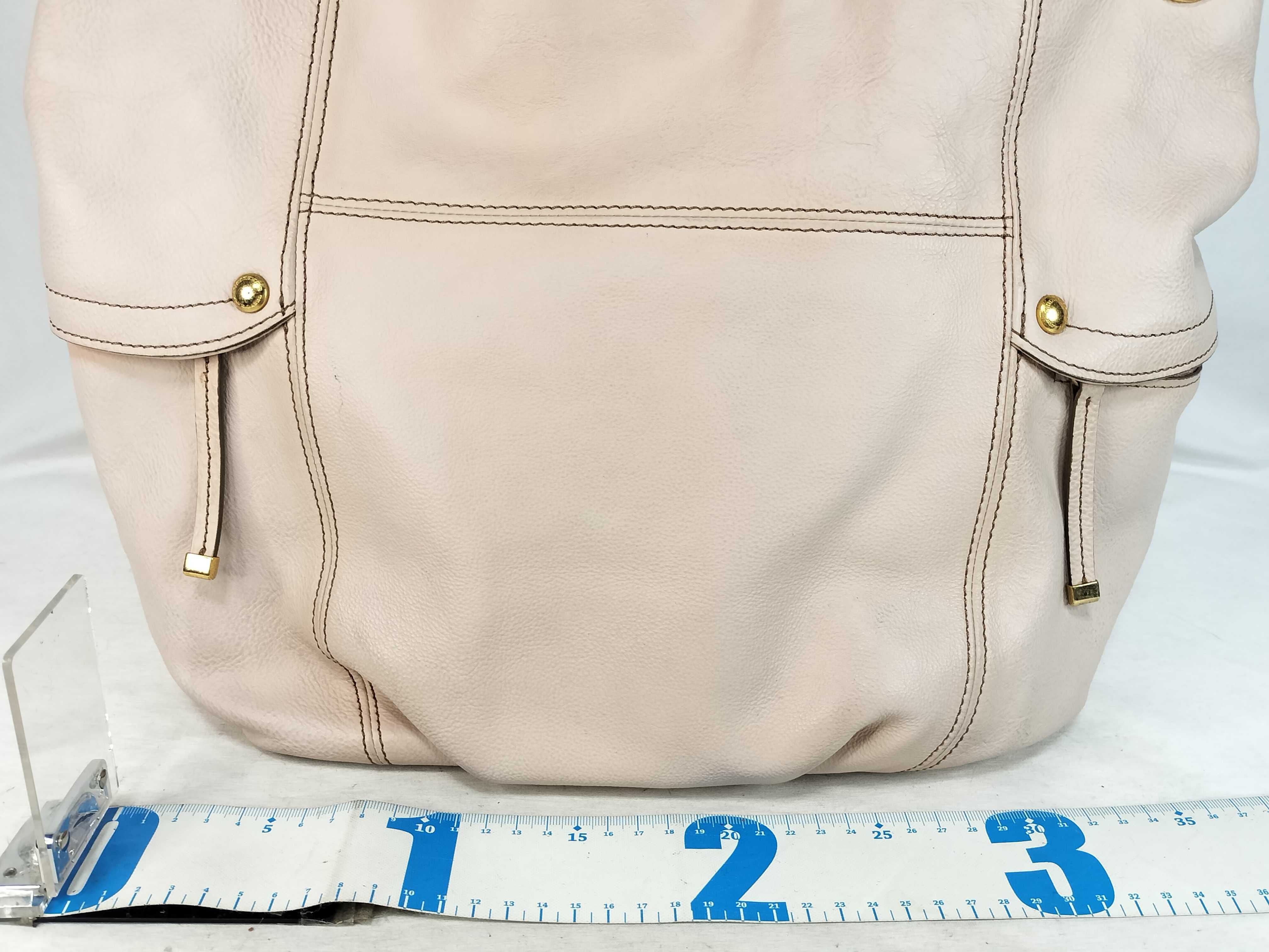 Blue Label Burberry Shoulder Bag Pink Leather Shoulder Bag — view 2