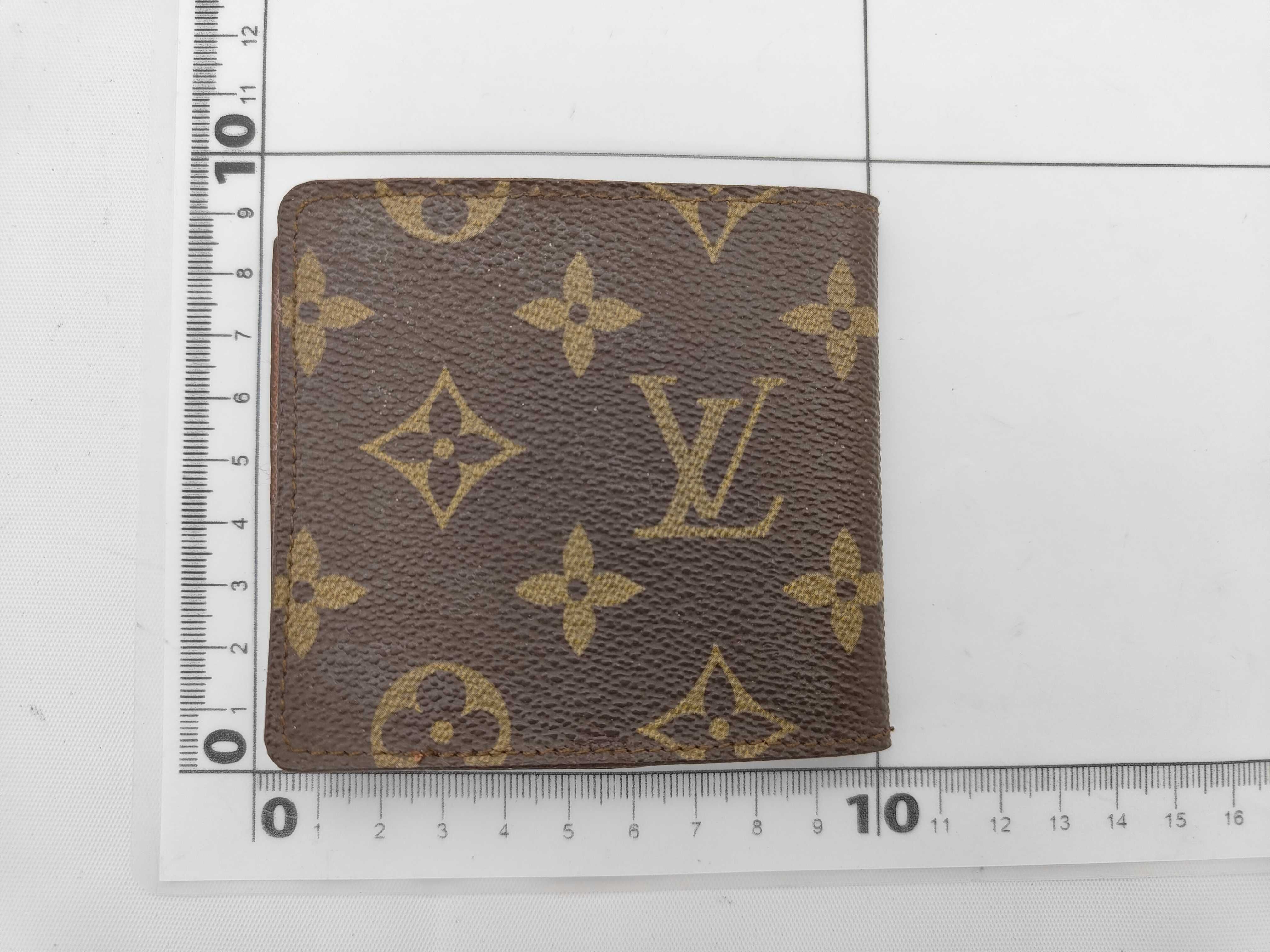 Billfold — view 2