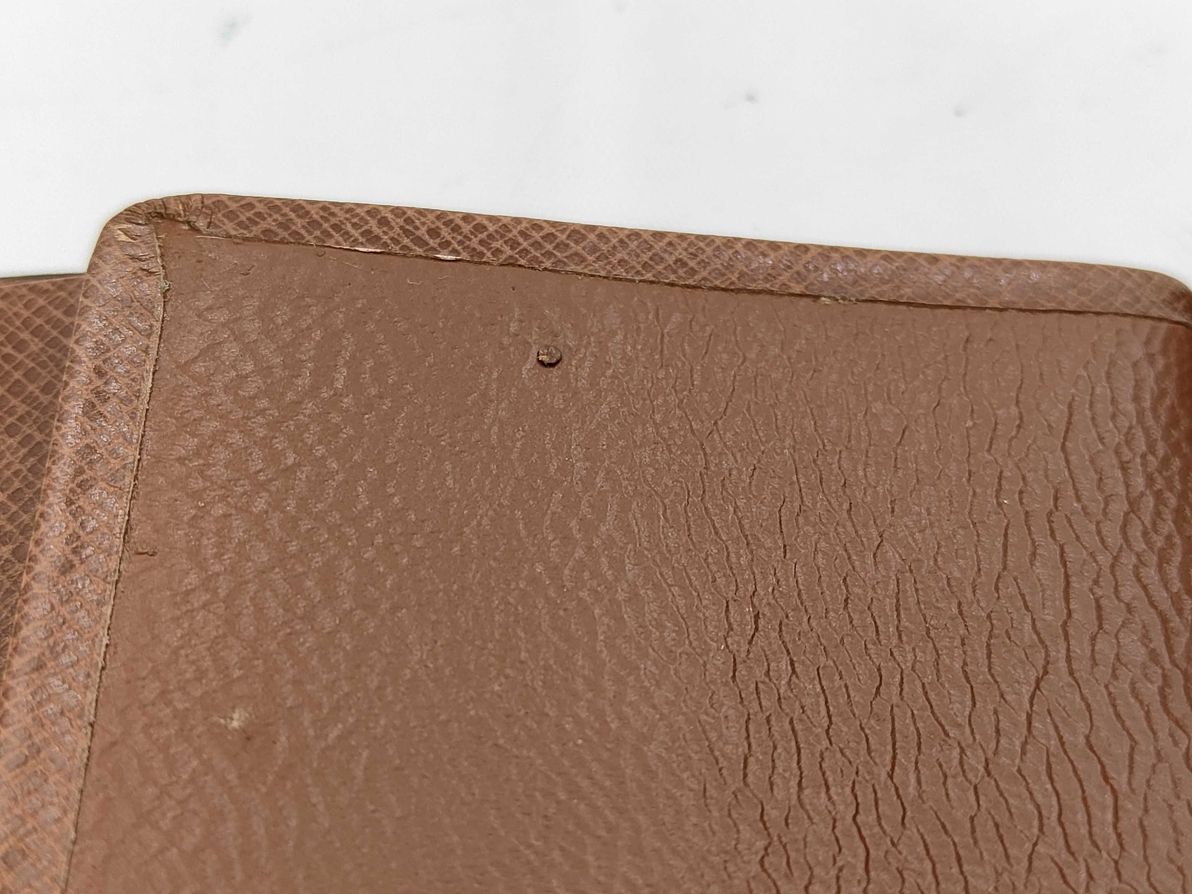 Billfold — view 7