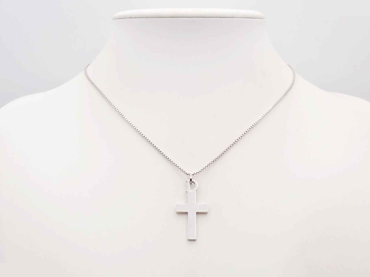 Other lines: Precious metals, necklaces, pendants — view 3