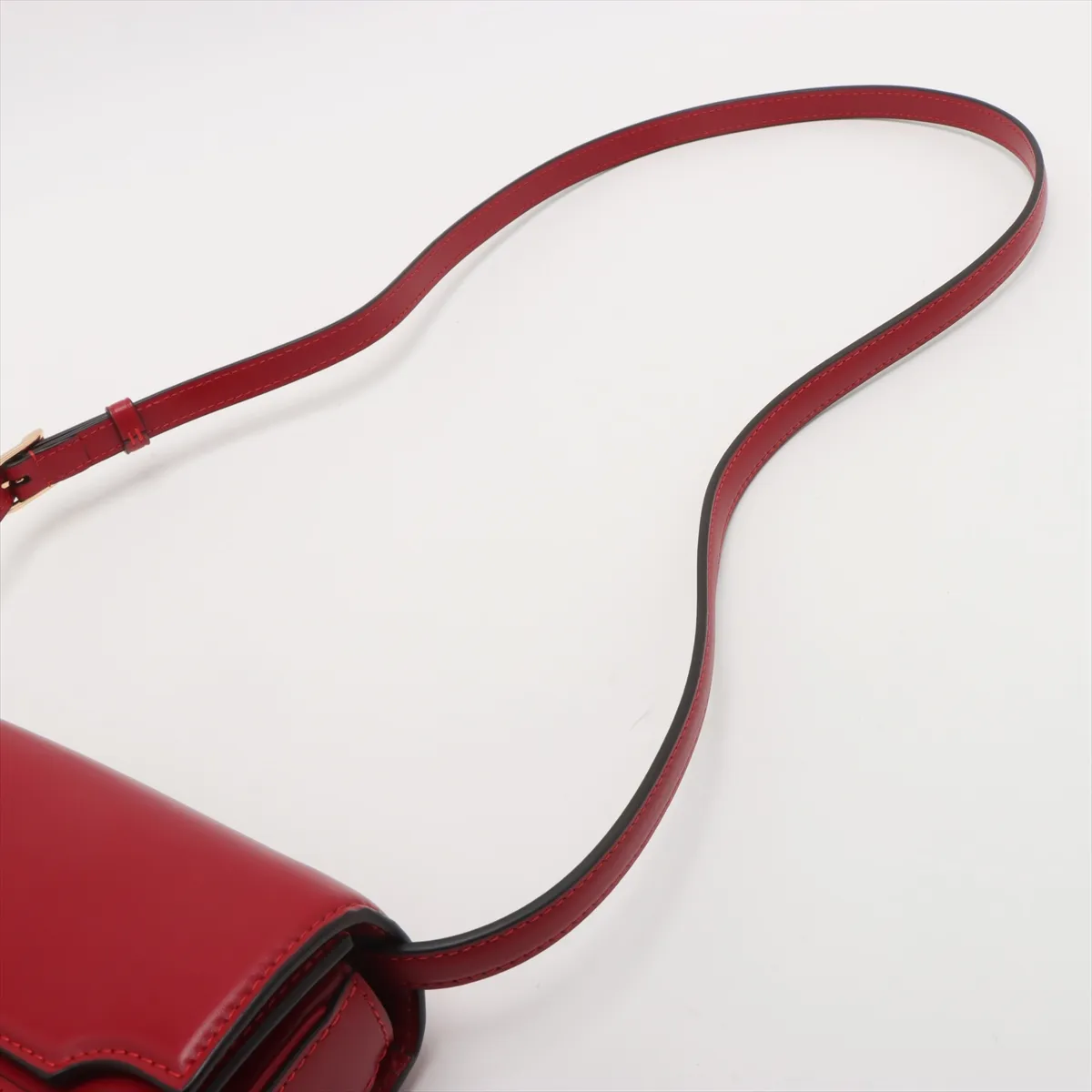 Calf Leather Orsay MM M23645 Red (RFID detected) — view 5