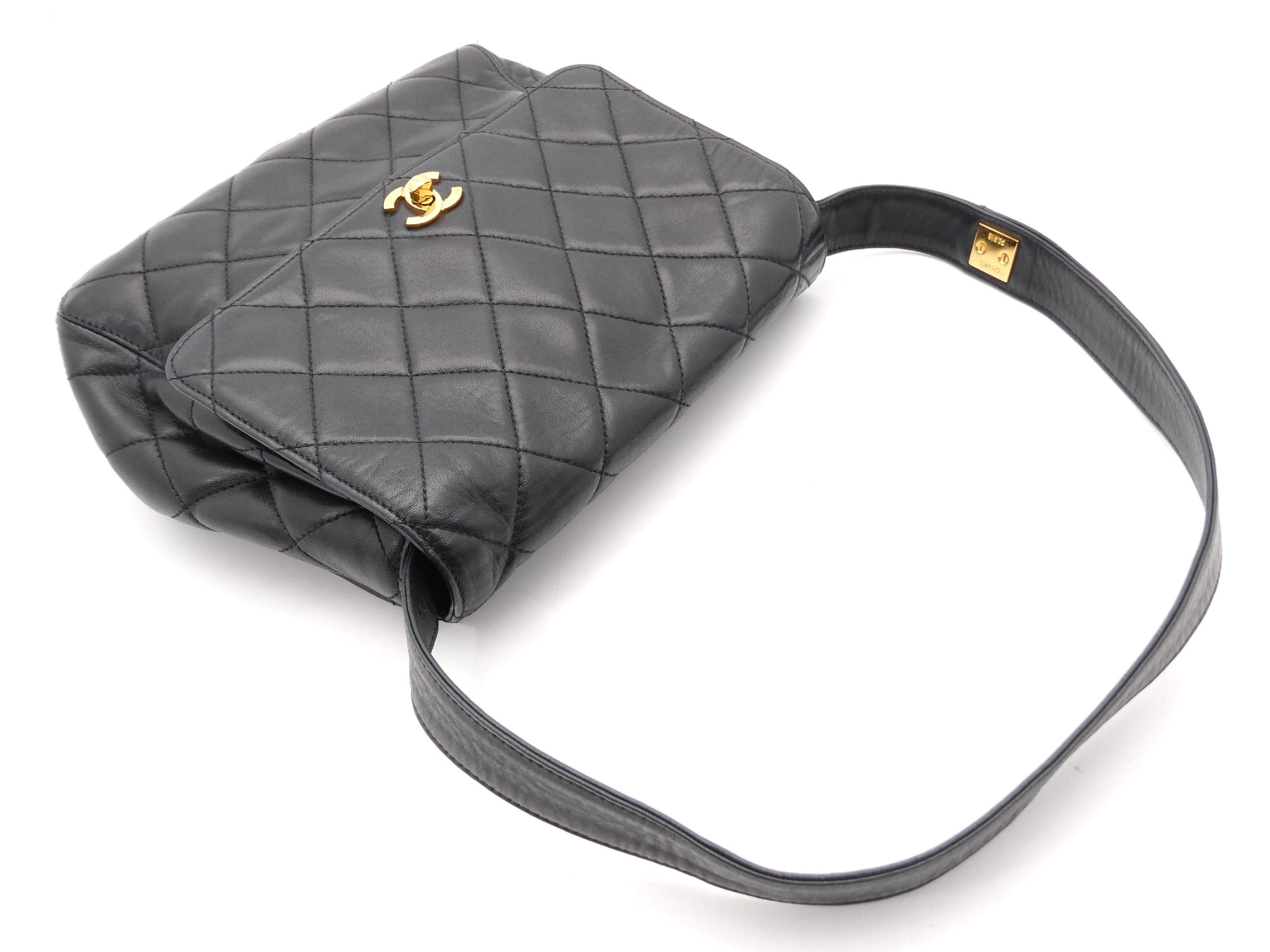 Matelassé Coco Mark Turnlock Shoulder Bag — view 6