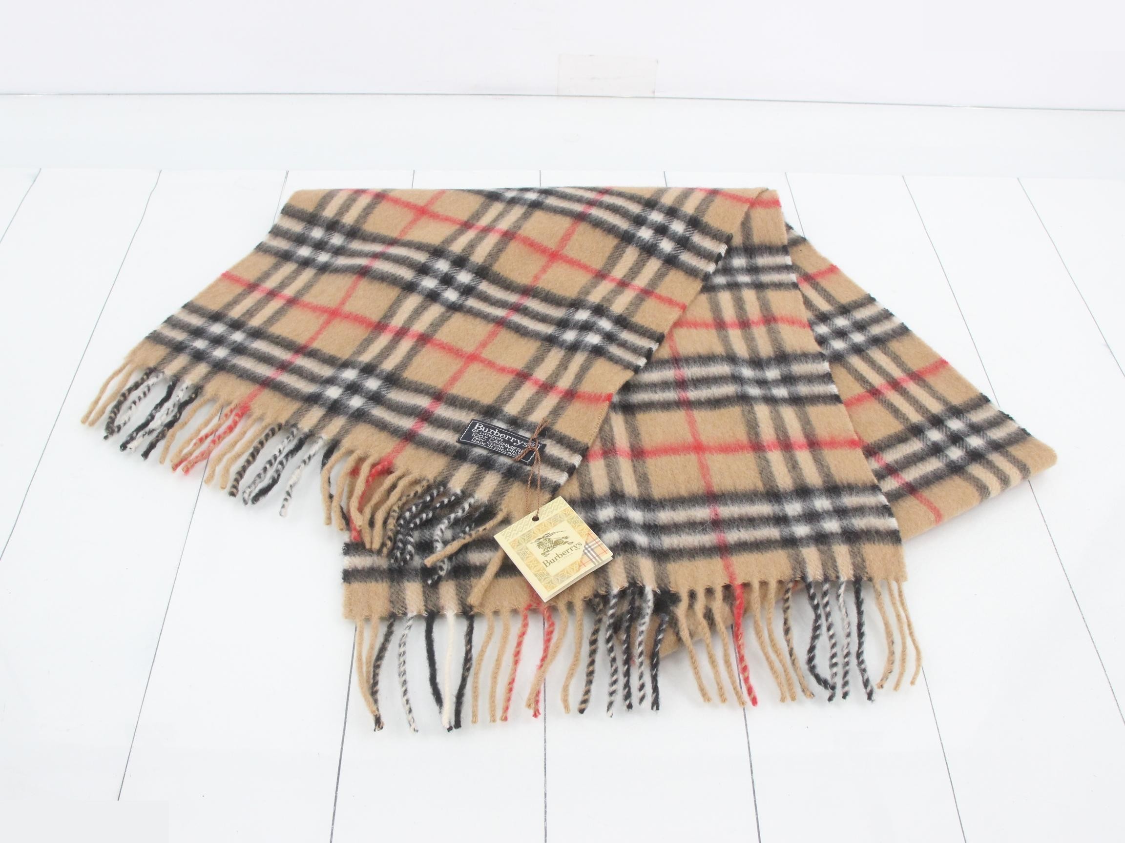 100% Cashmere Check — view 2