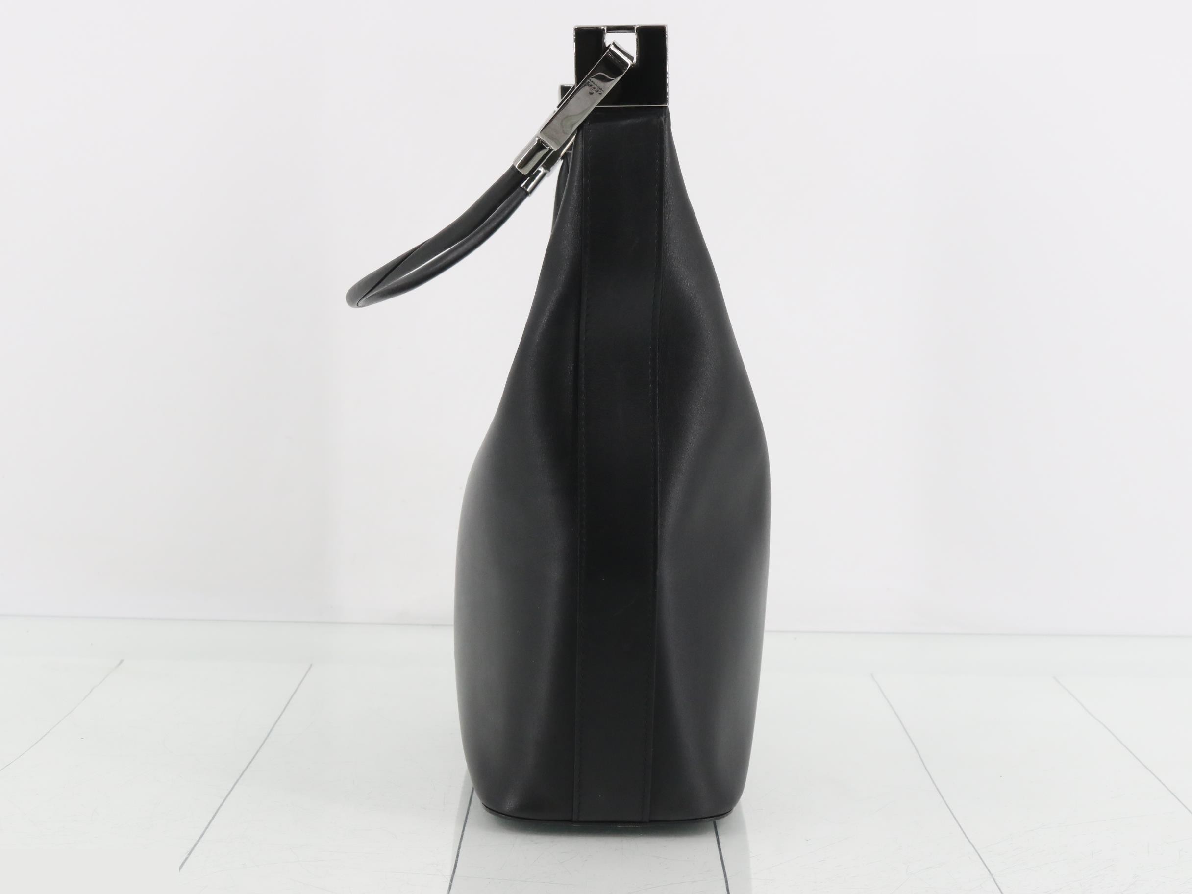 Leather one-shoulder bag — view 4