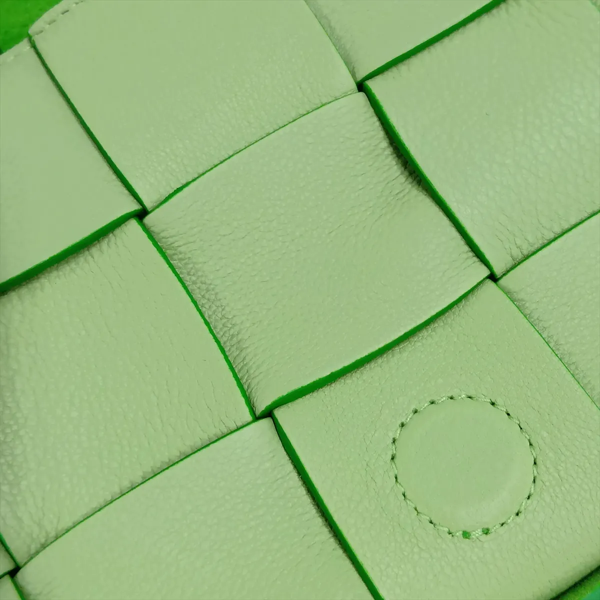 Maxi Intrecciato Cassette Leather Shoulder Bag, Green — view 11