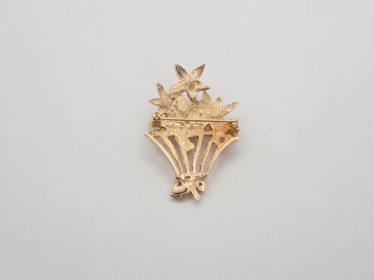 Other lines: Precious metals and brooches — view 2