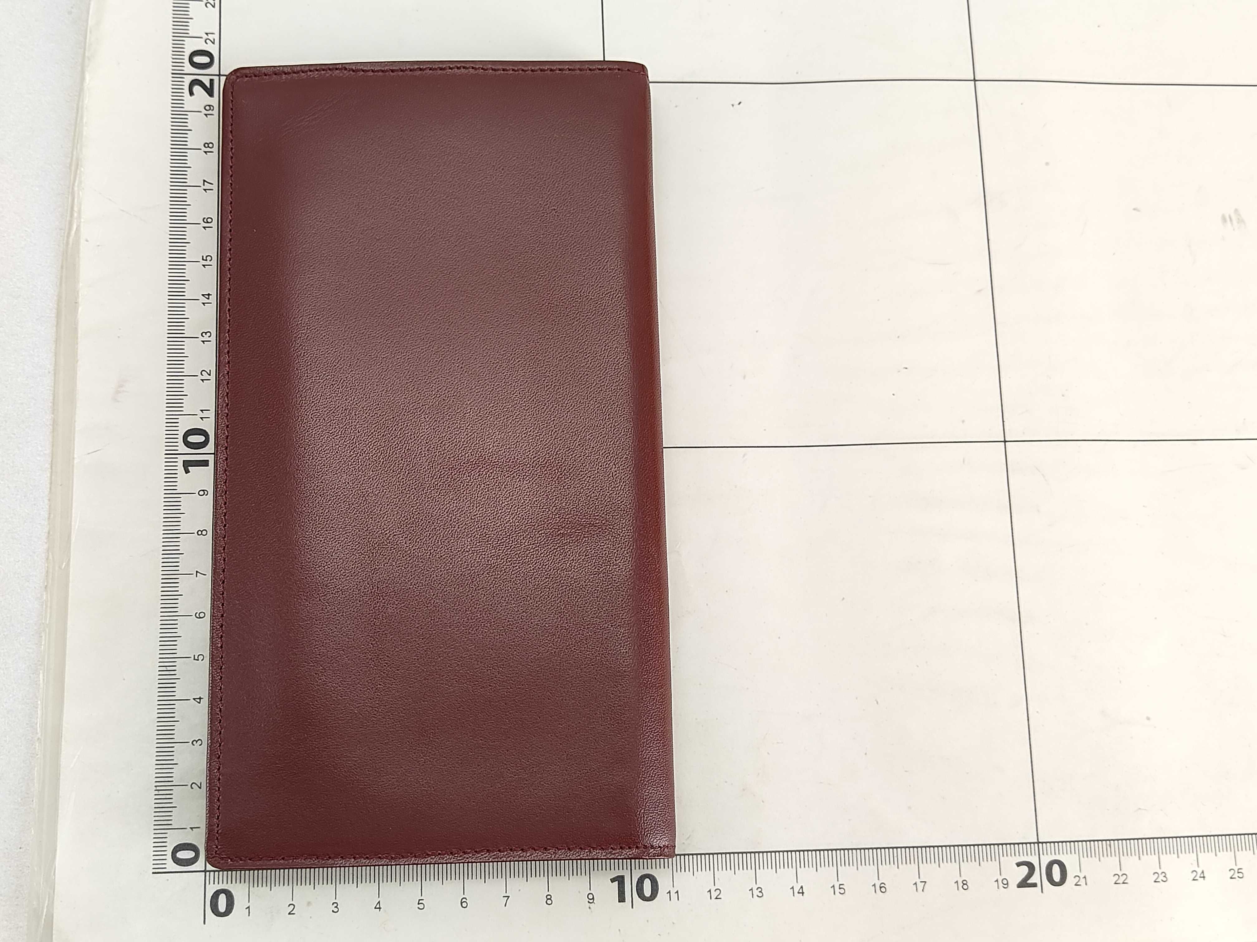 Must Line Wallet — view 2