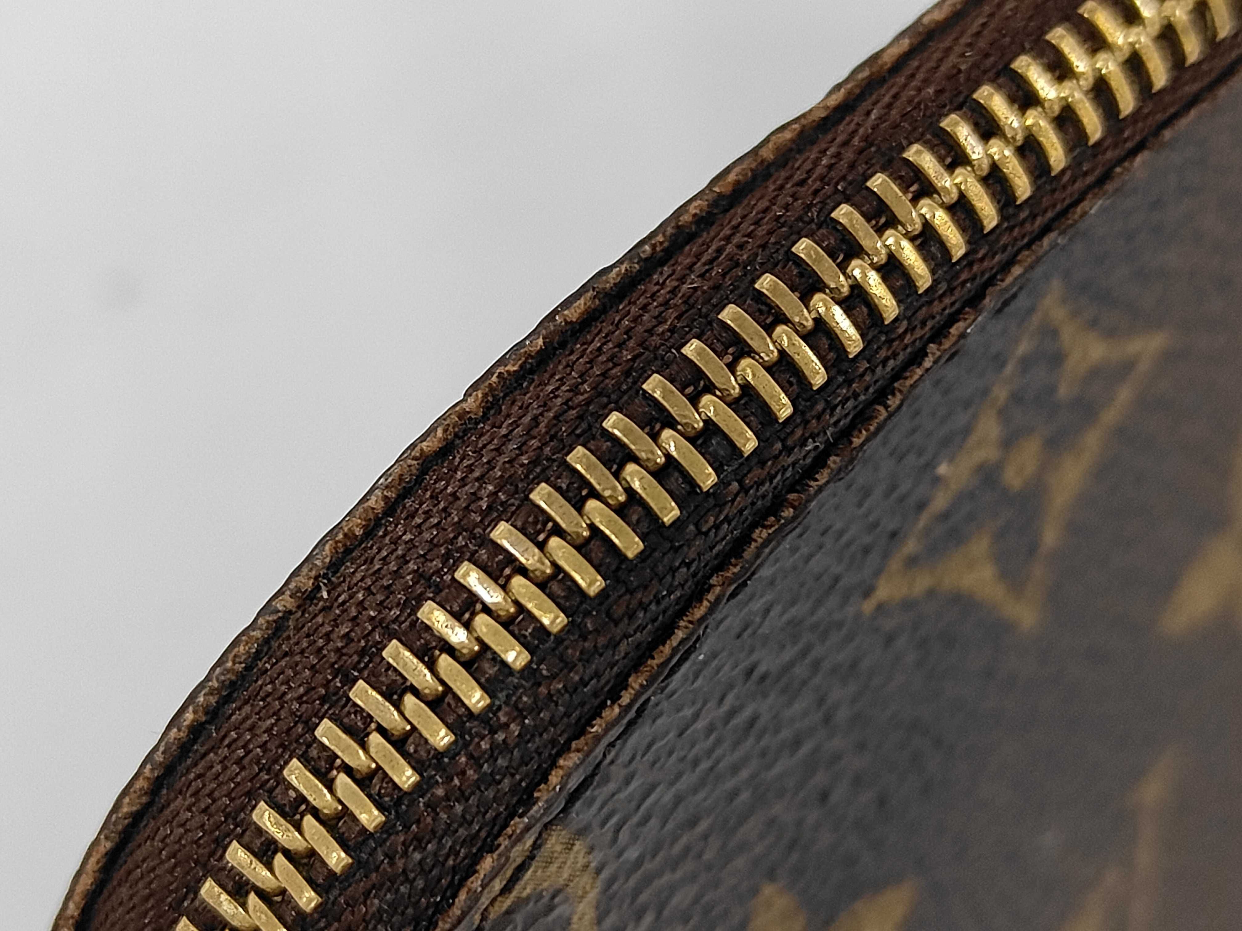 Monogram Pochette Cosmetique CA0026 Pouch — view 6