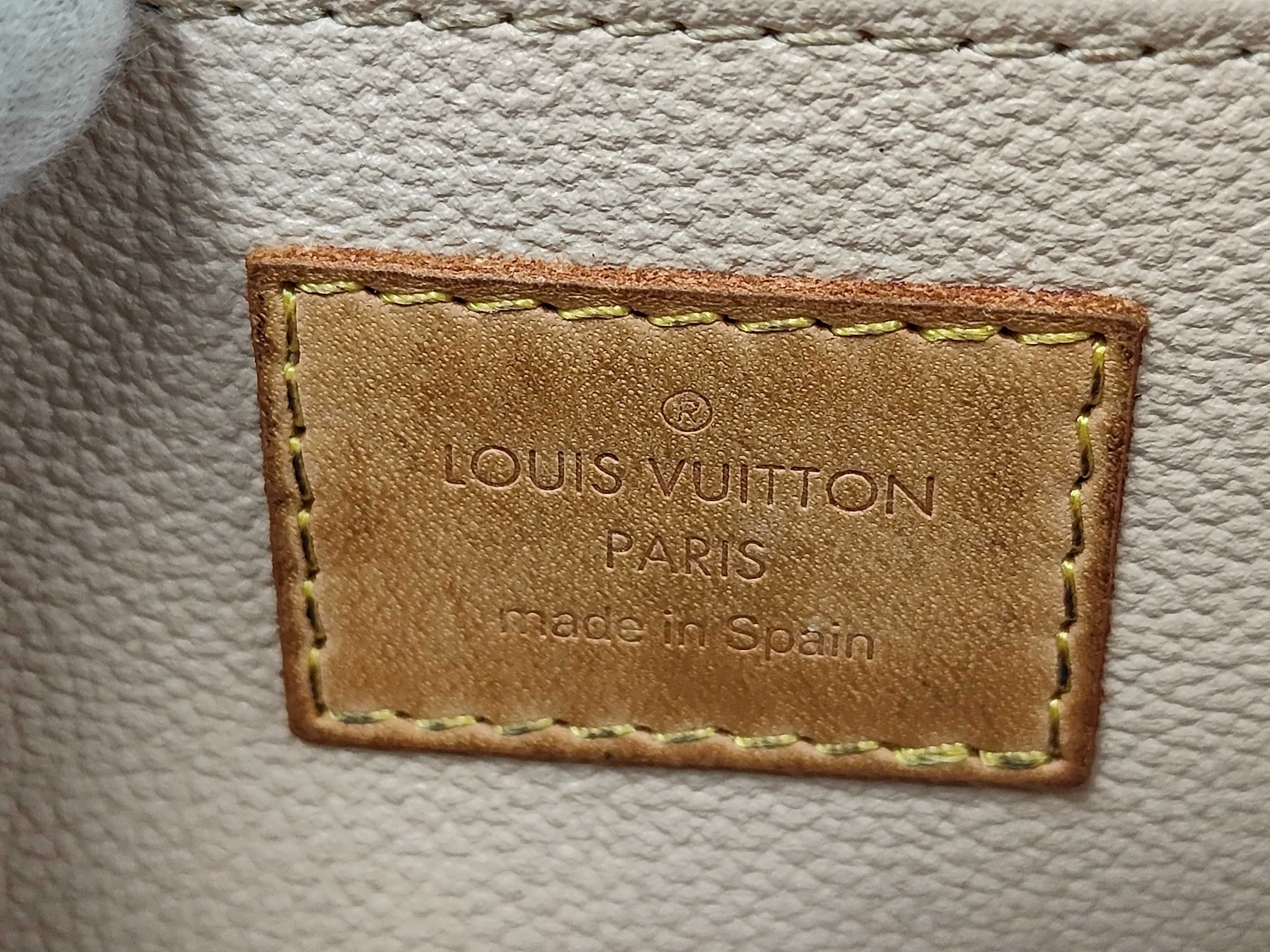 Monogram Pochette Cosmetique CA0026 Pouch — view 8