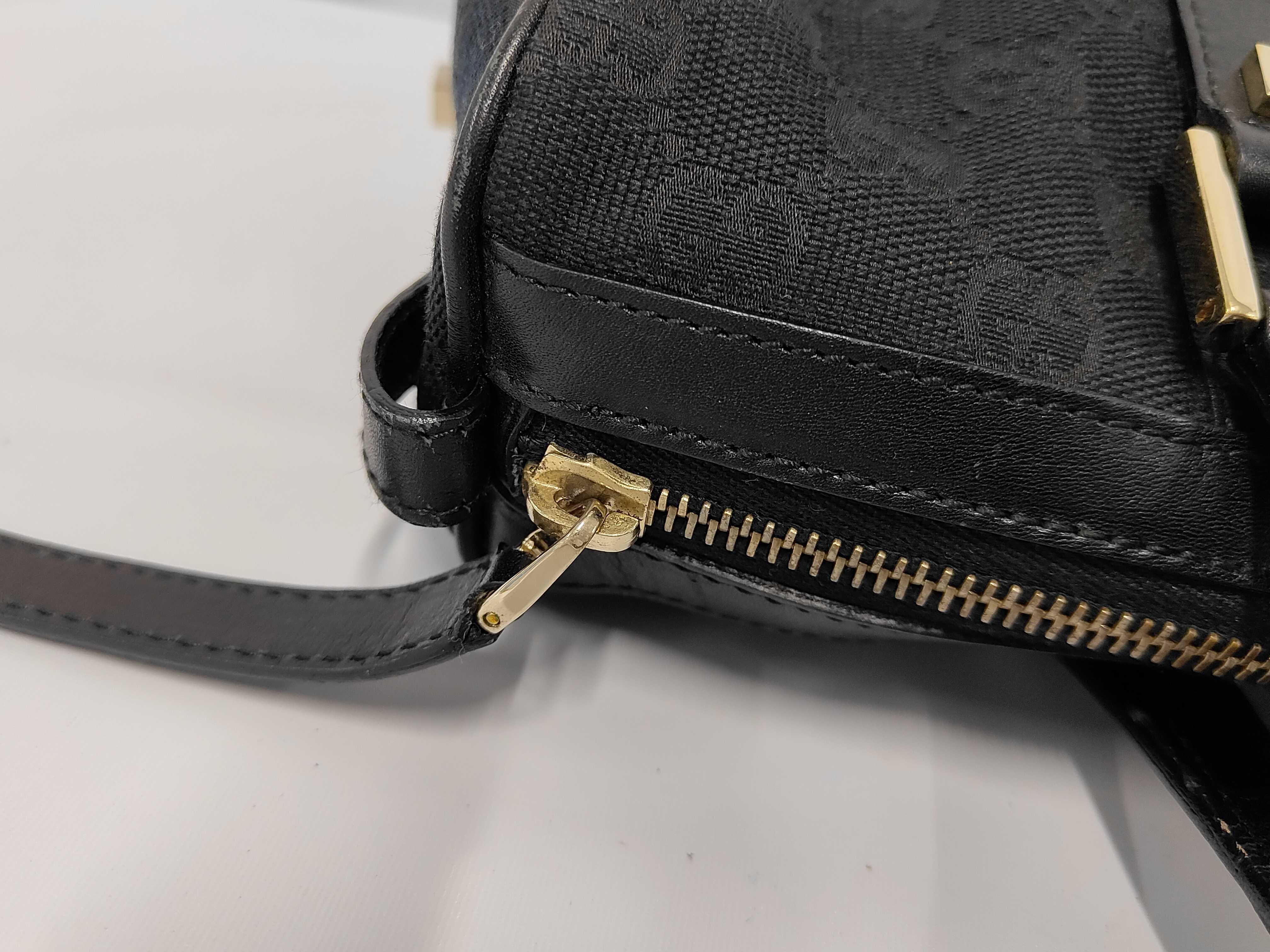 GG Canvas Handbag — view 8