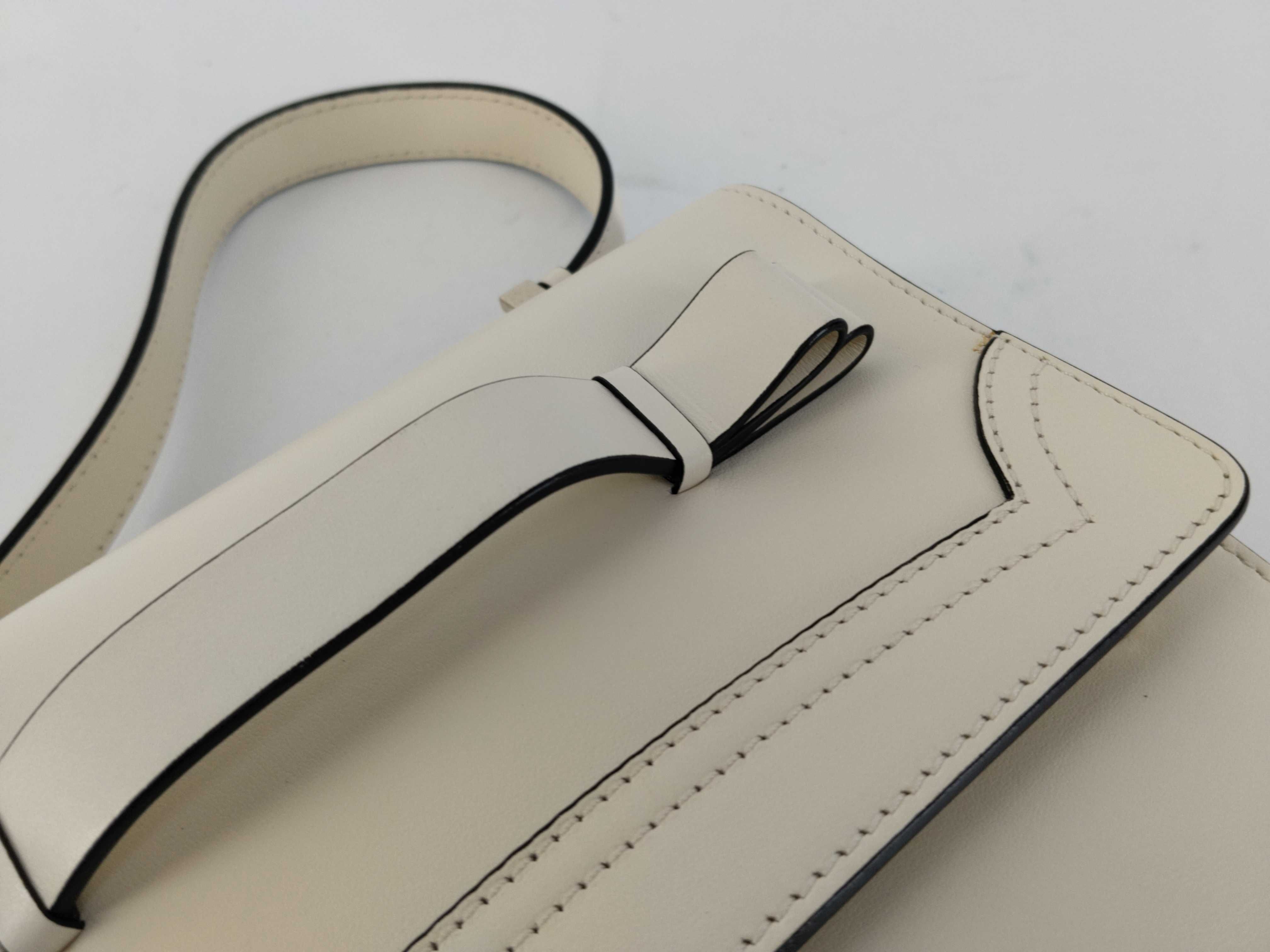 Red Valentino White Pink Leather Handbag/Shoulder Bag (2-way) with Dust Bag, Booklet, and Strap. — view 15