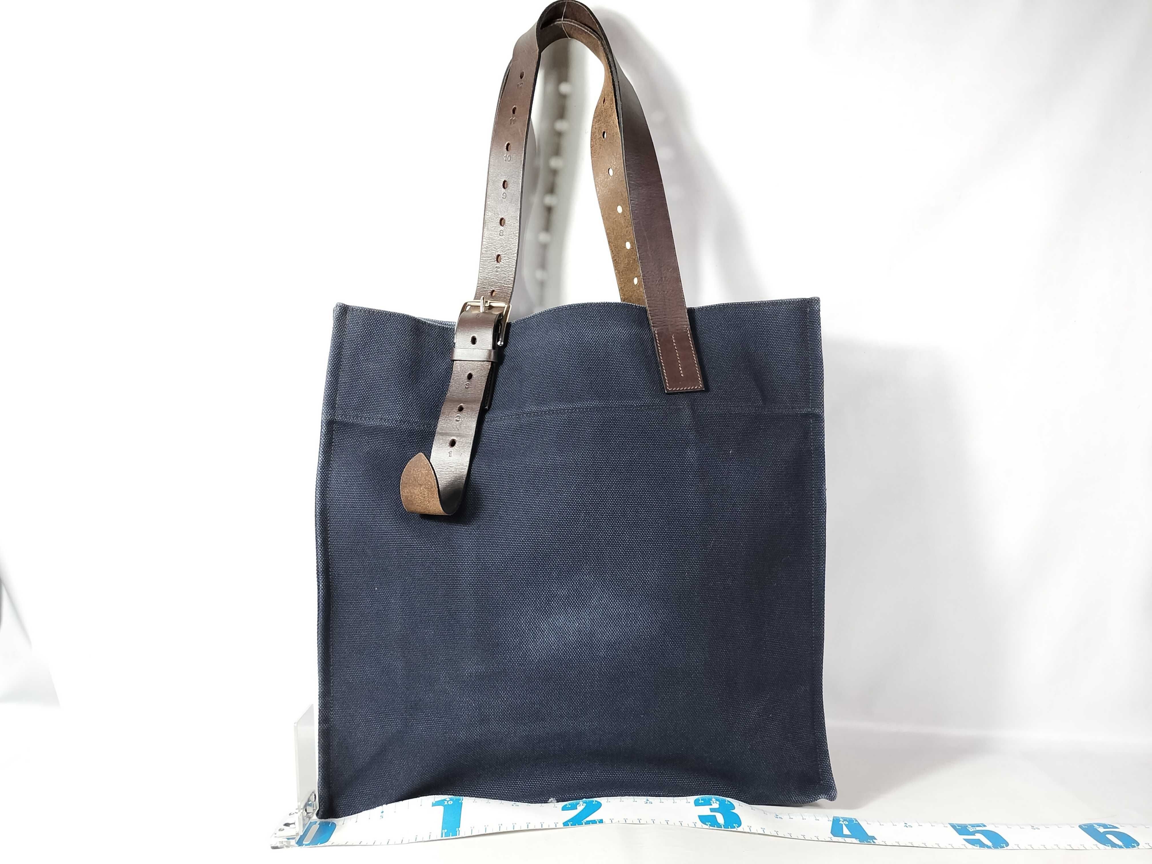 Etriviere Tote Bag — view 2