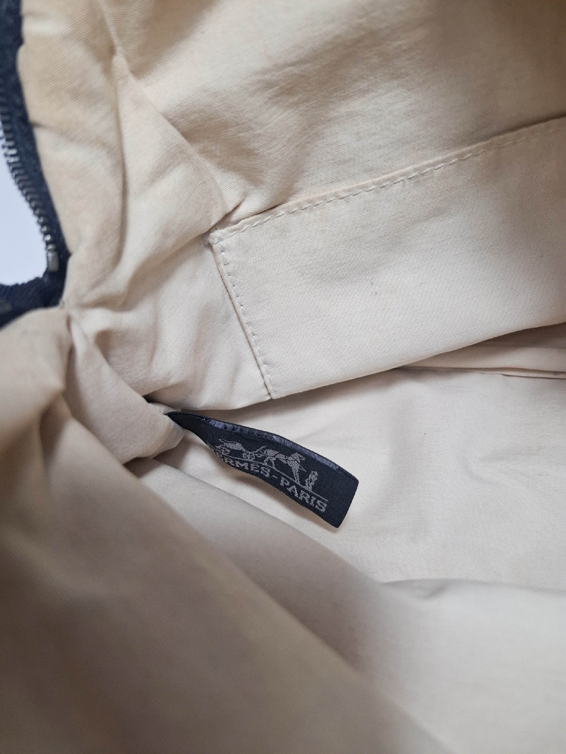 Bolide Black Pouch — view 12