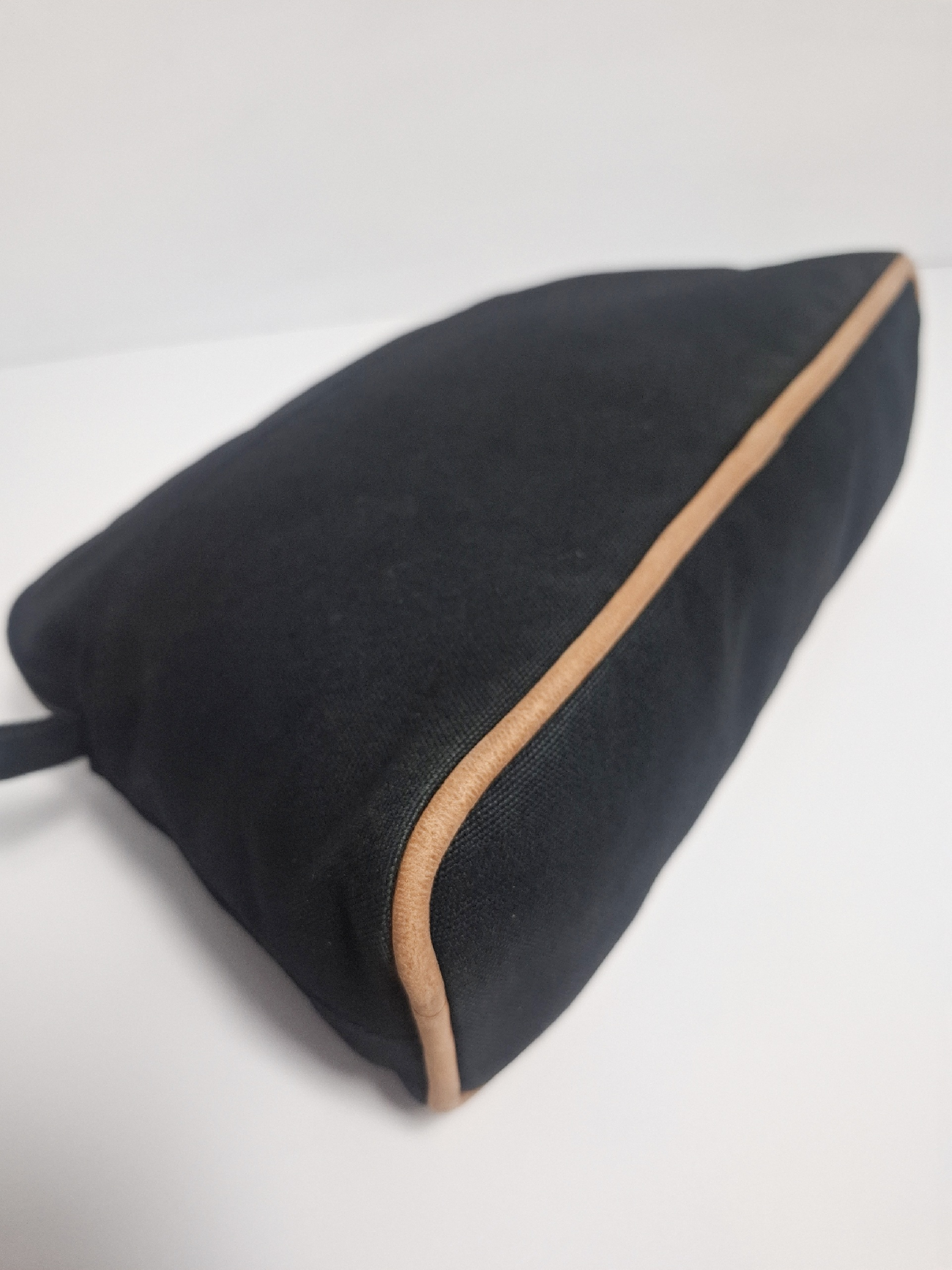 Bolide Black Pouch — view 8