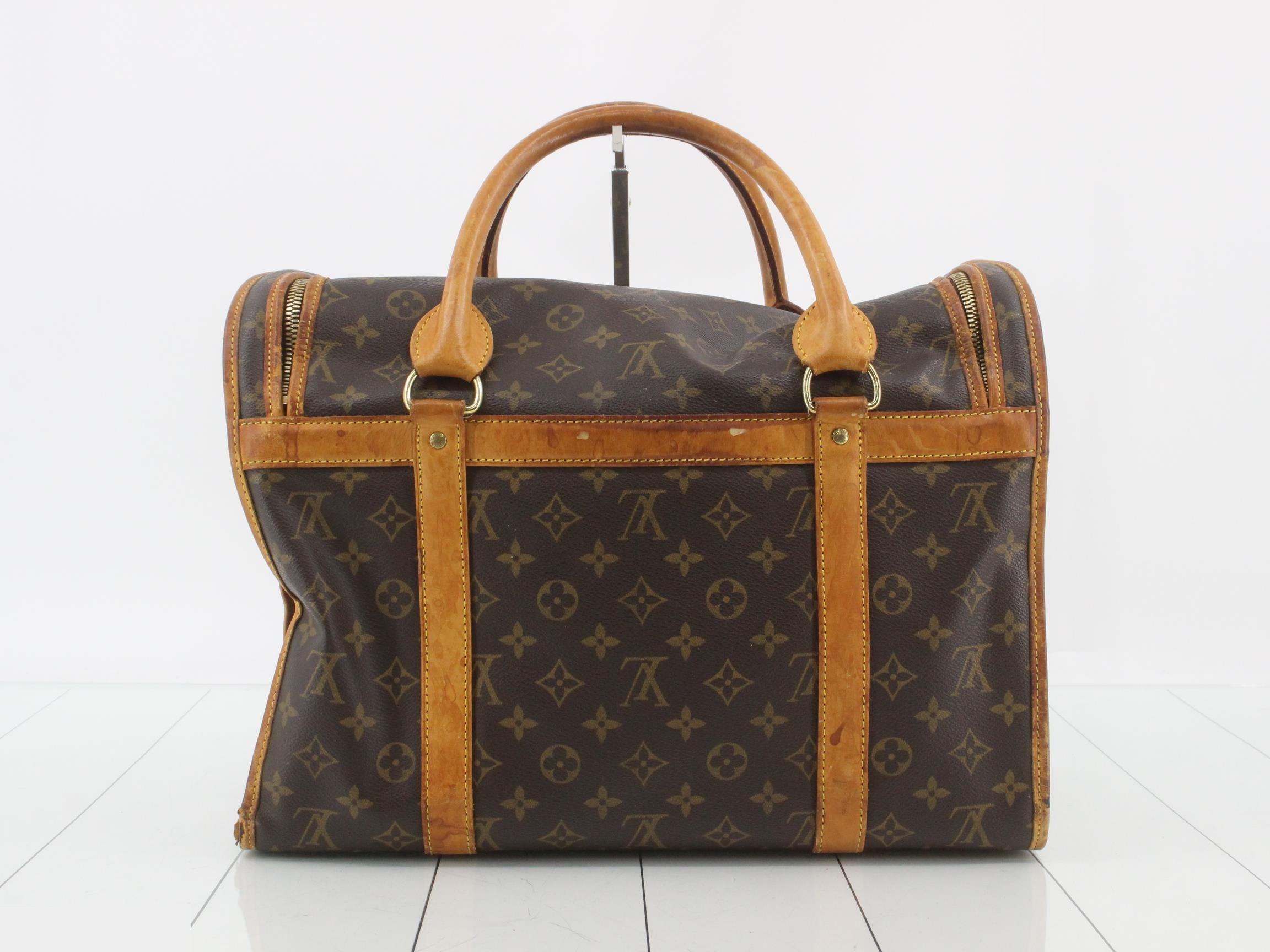 Monogram Saccheon 40 Carry Bag — view 2