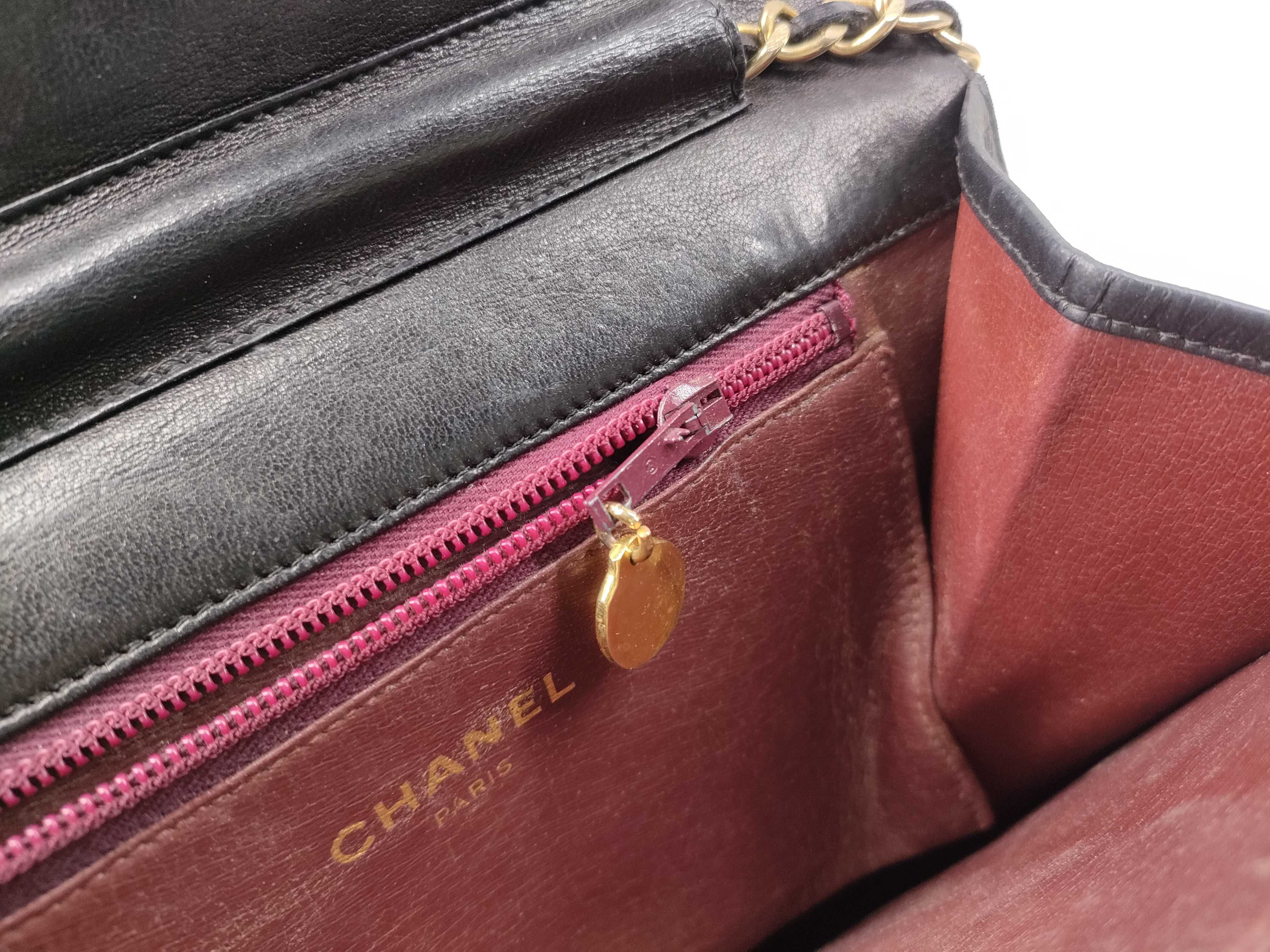 Lambskin Matelassé Single Shoulder Bag — view 13