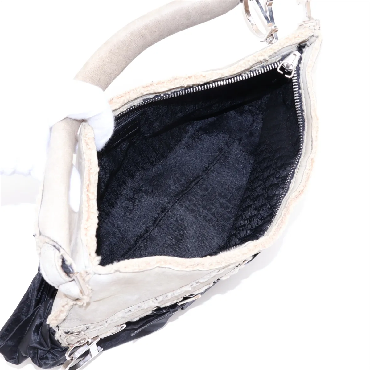 Corset Sheepskin x Nylon Handbag, Beige x Black, No Zipper Pull — view 7