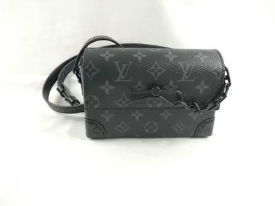 Monogram Eclipse Steamer Wearable Wallet M81783 with strap, shoulder bag