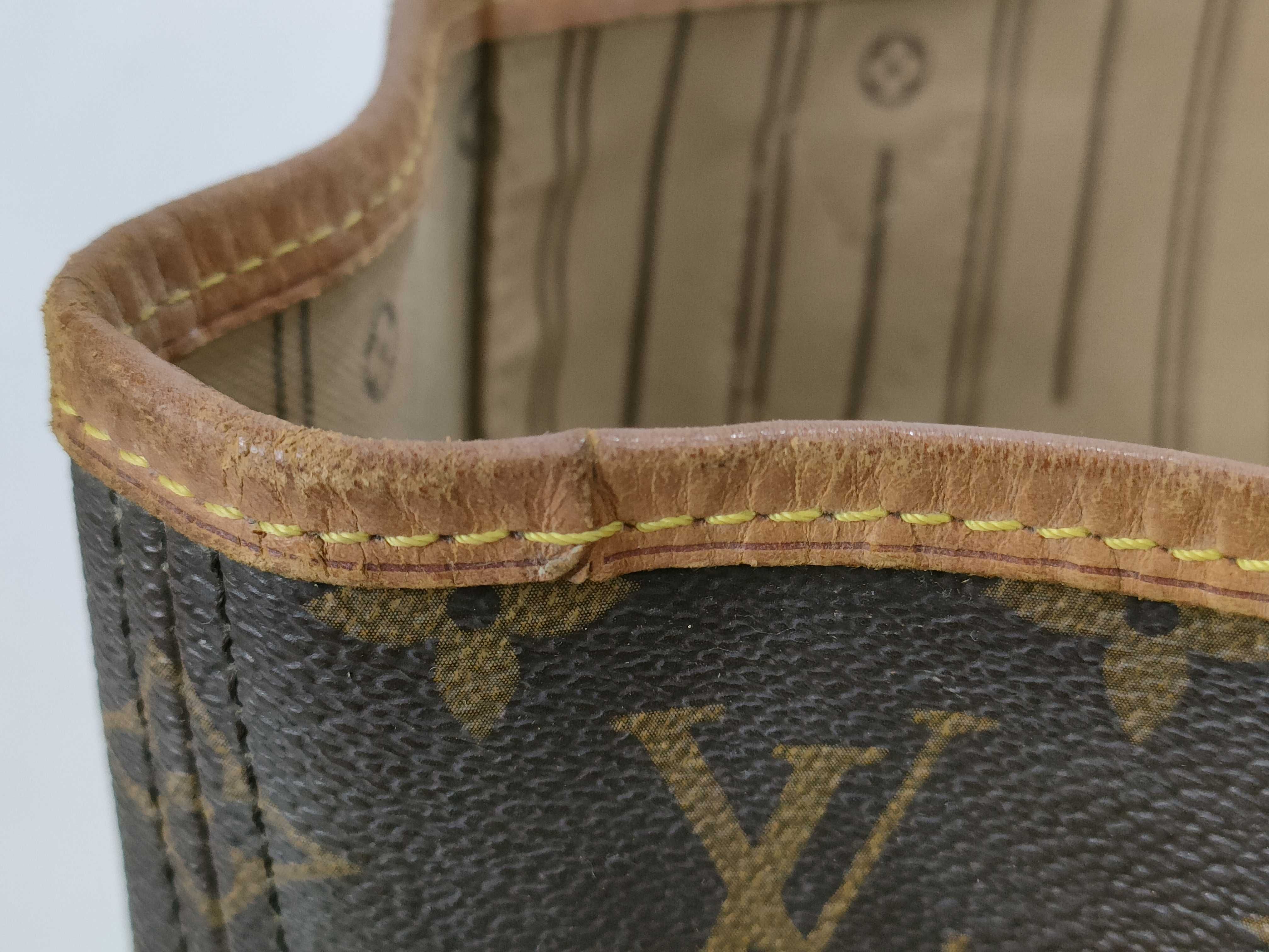 Monogram Neverfull MM Tote Bag — view 14