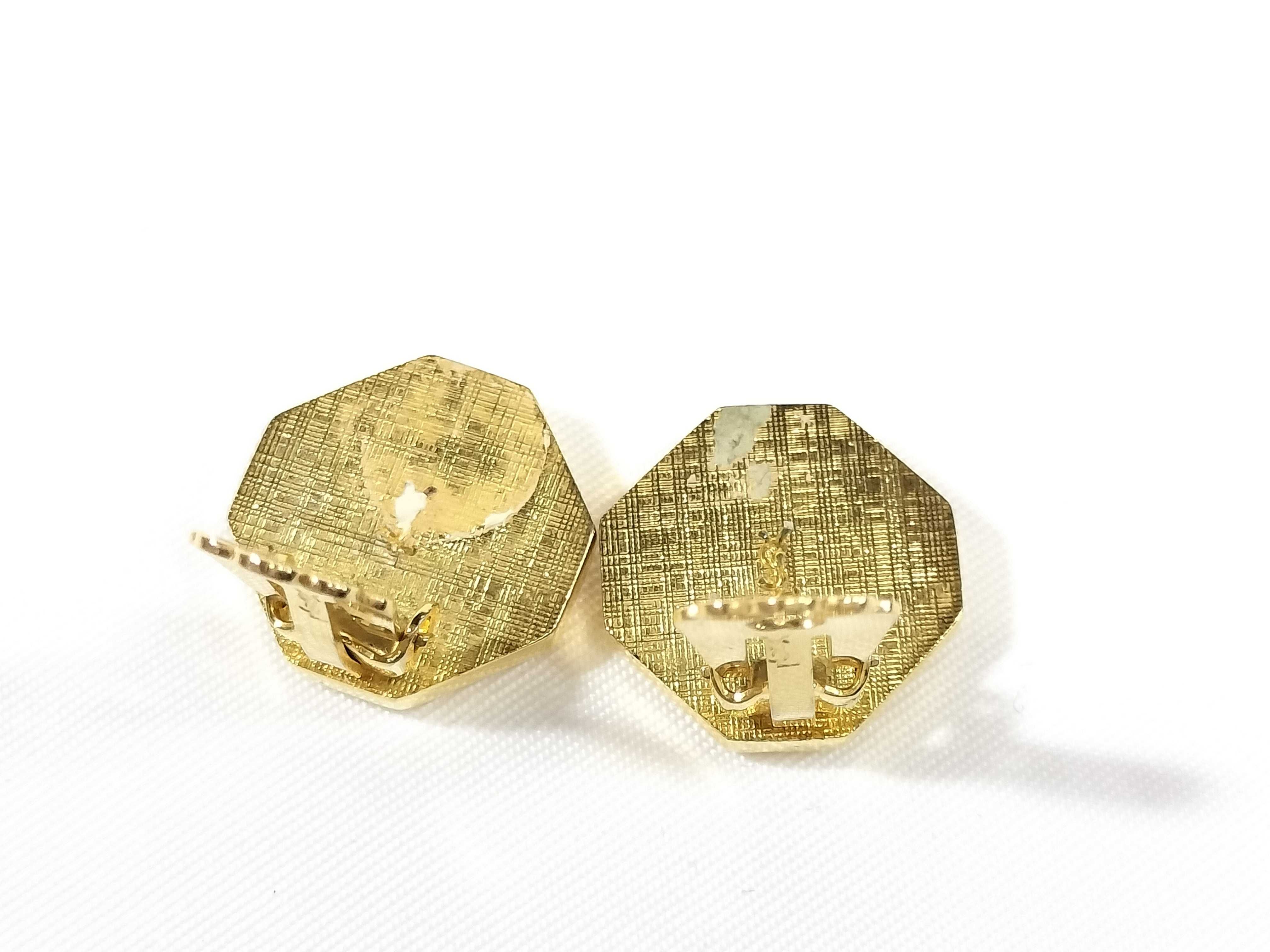 Earrings and other accessories — view 3