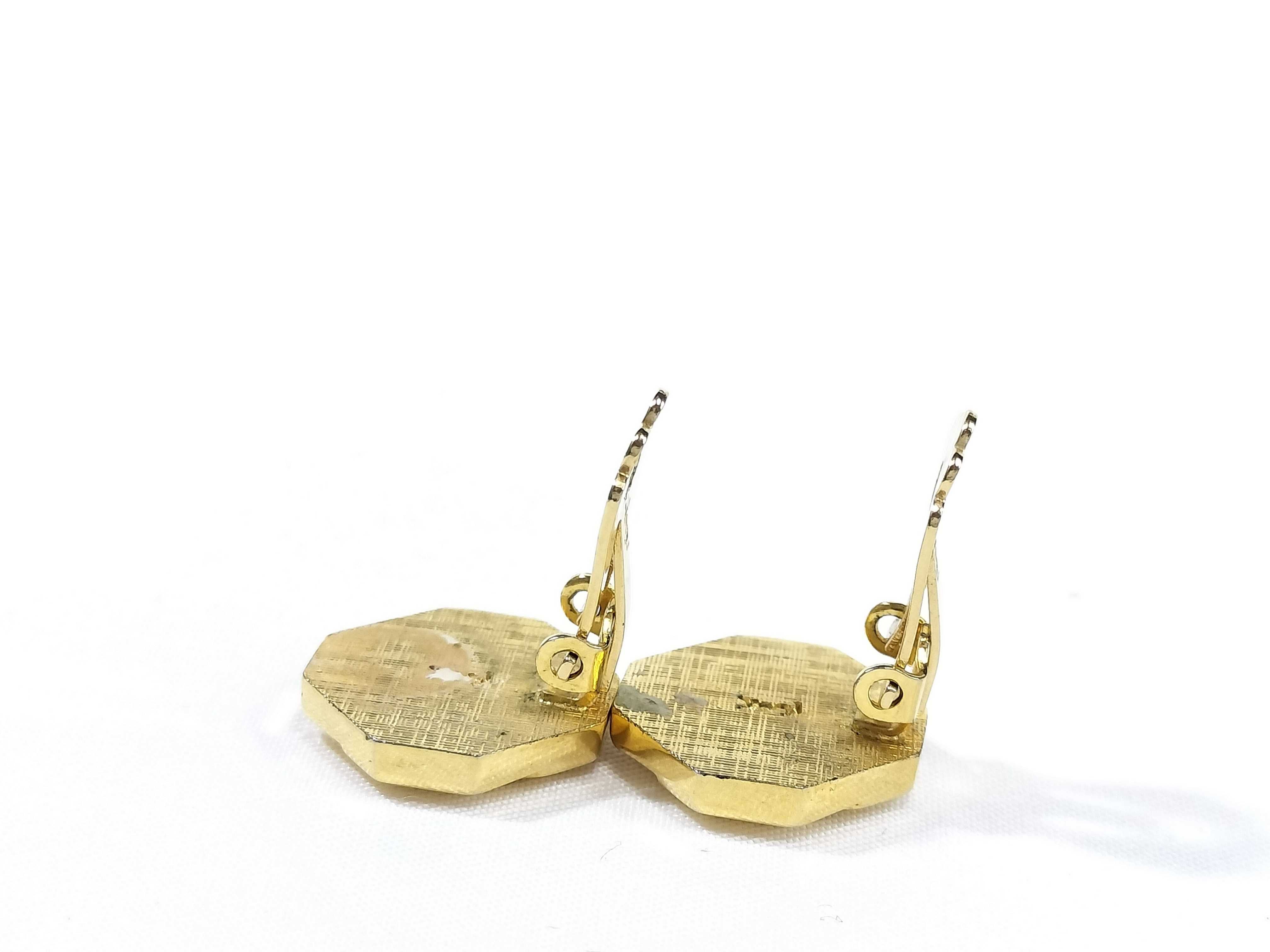 Earrings and other accessories — view 4