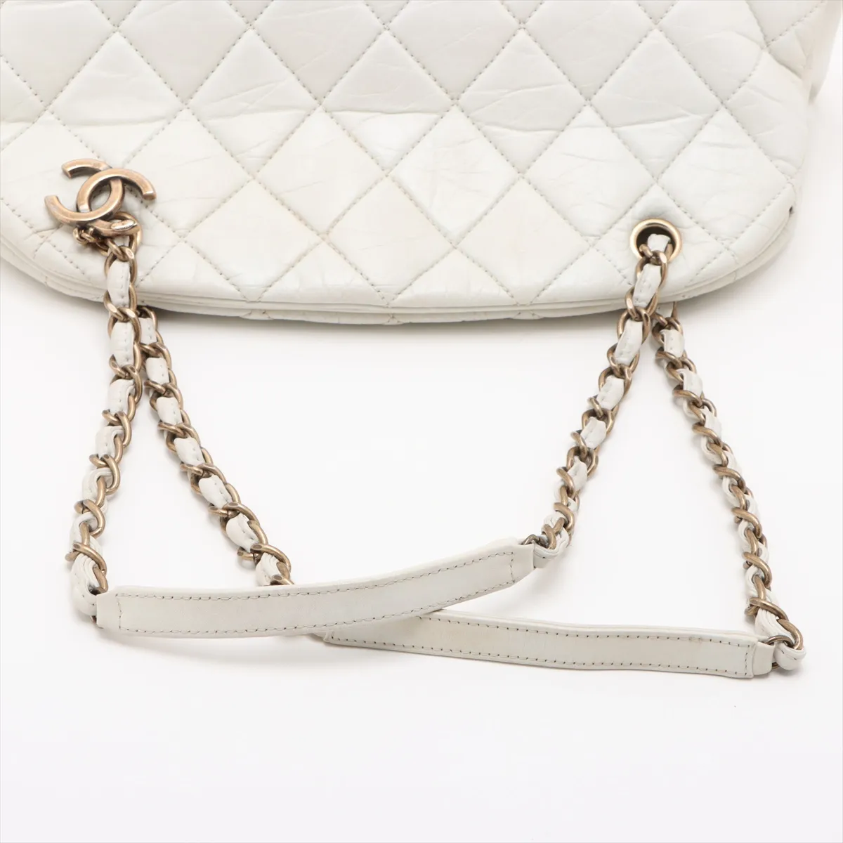 Mademoiselle Vintage Calf Chain Shoulder Bag Bowling Bag White Gold Hardware 16440945 16th Series — view 5