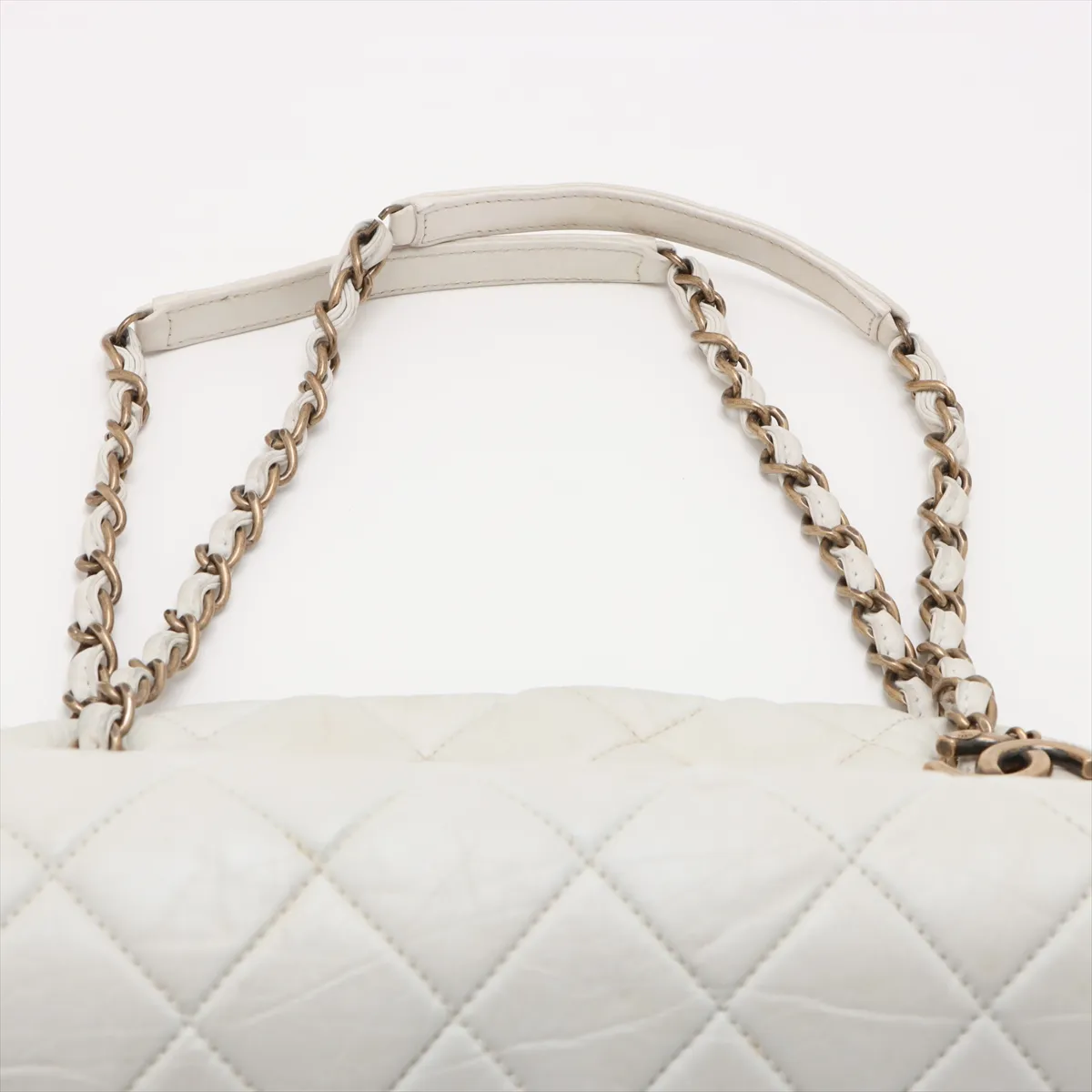 Mademoiselle Vintage Calf Chain Shoulder Bag Bowling Bag White Gold Hardware 16440945 16th Series — view 6