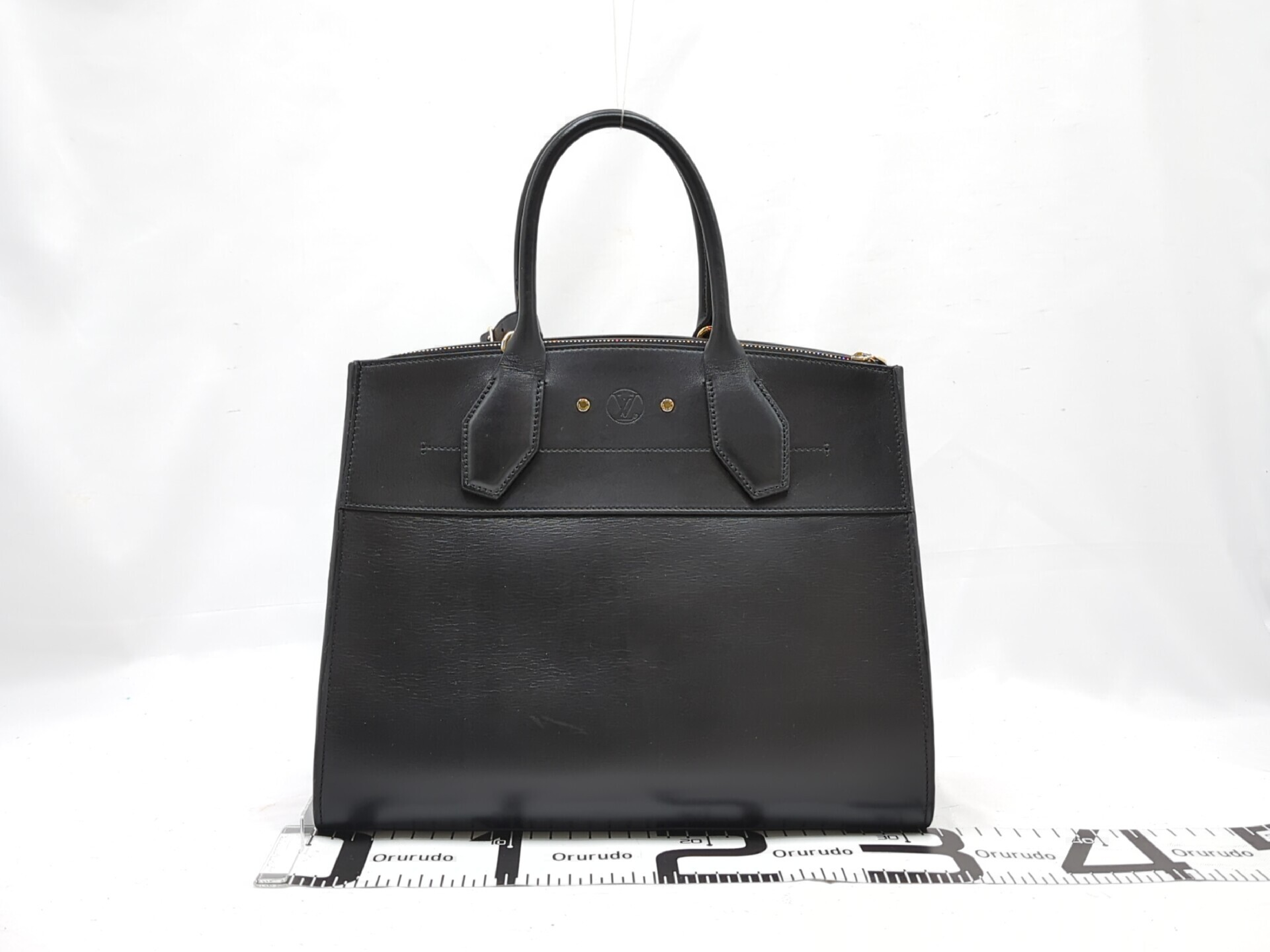 Calfskin City Steamer Shoulder Bag — view 2