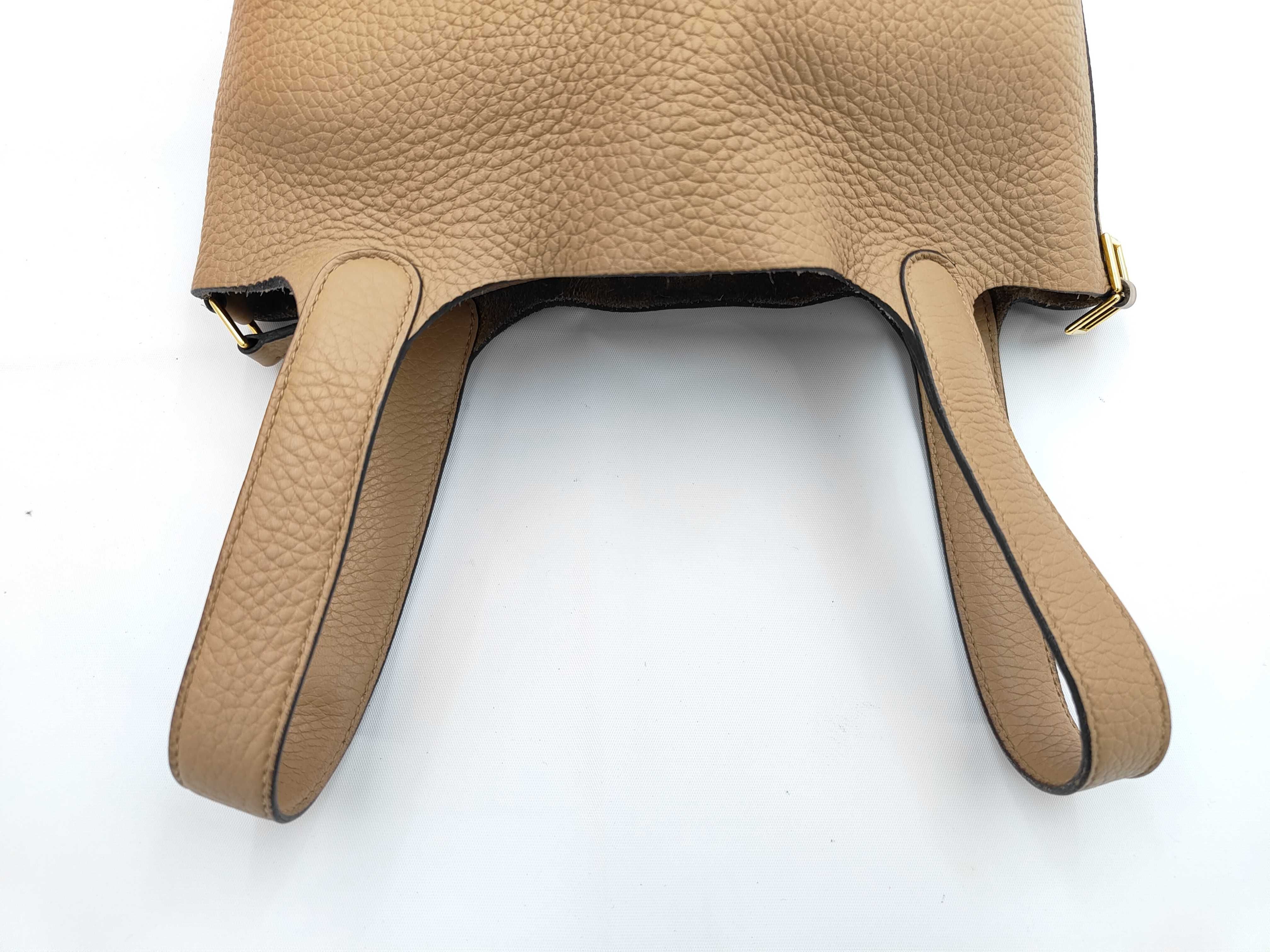 Picotin Lock PM Beige Silver Hardware Clemence Calfskin Handbag (Z Stamp) — view 3