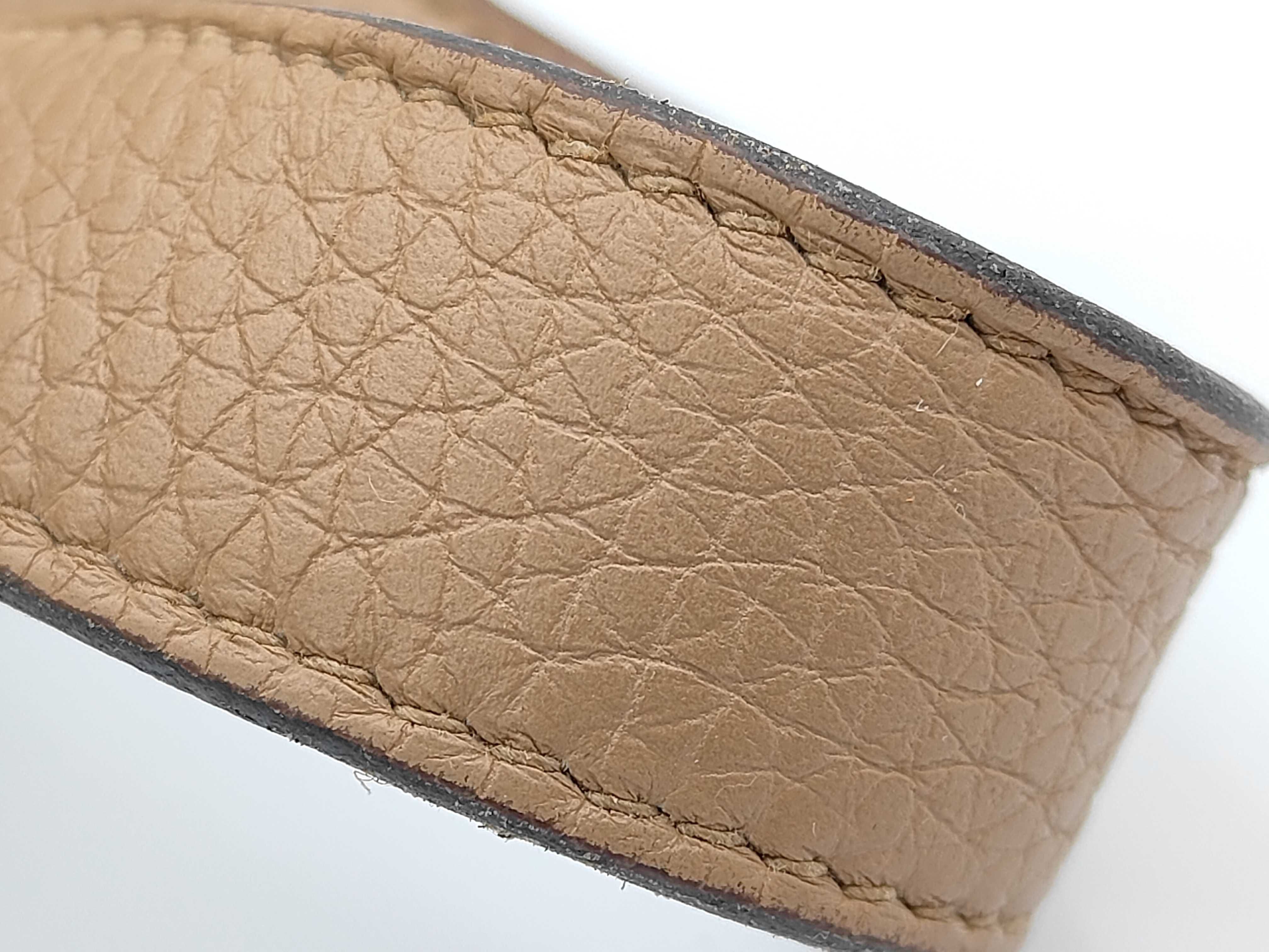 Picotin Lock PM Beige Silver Hardware Clemence Calfskin Handbag (Z Stamp) — view 4