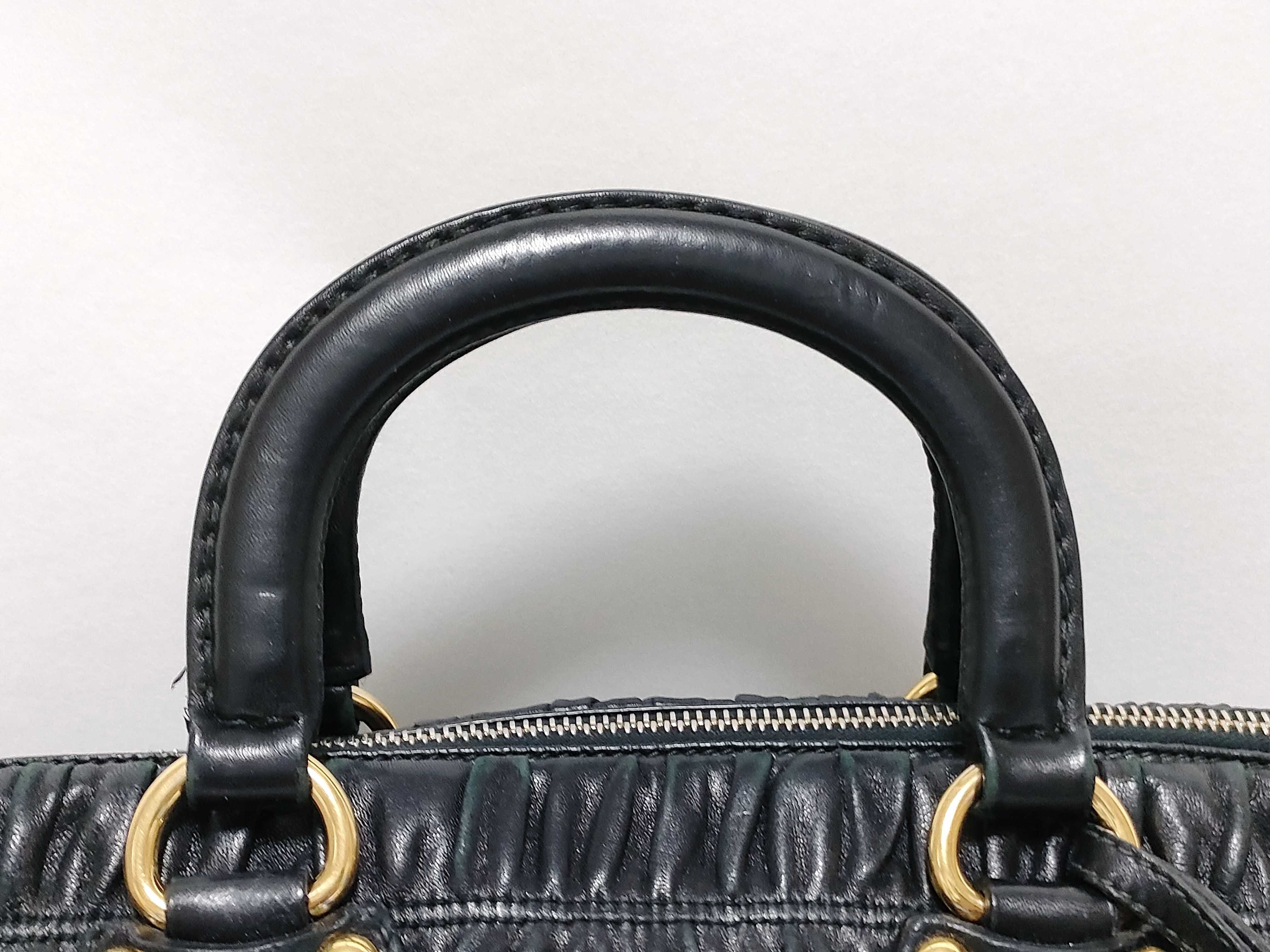 handbag — view 3