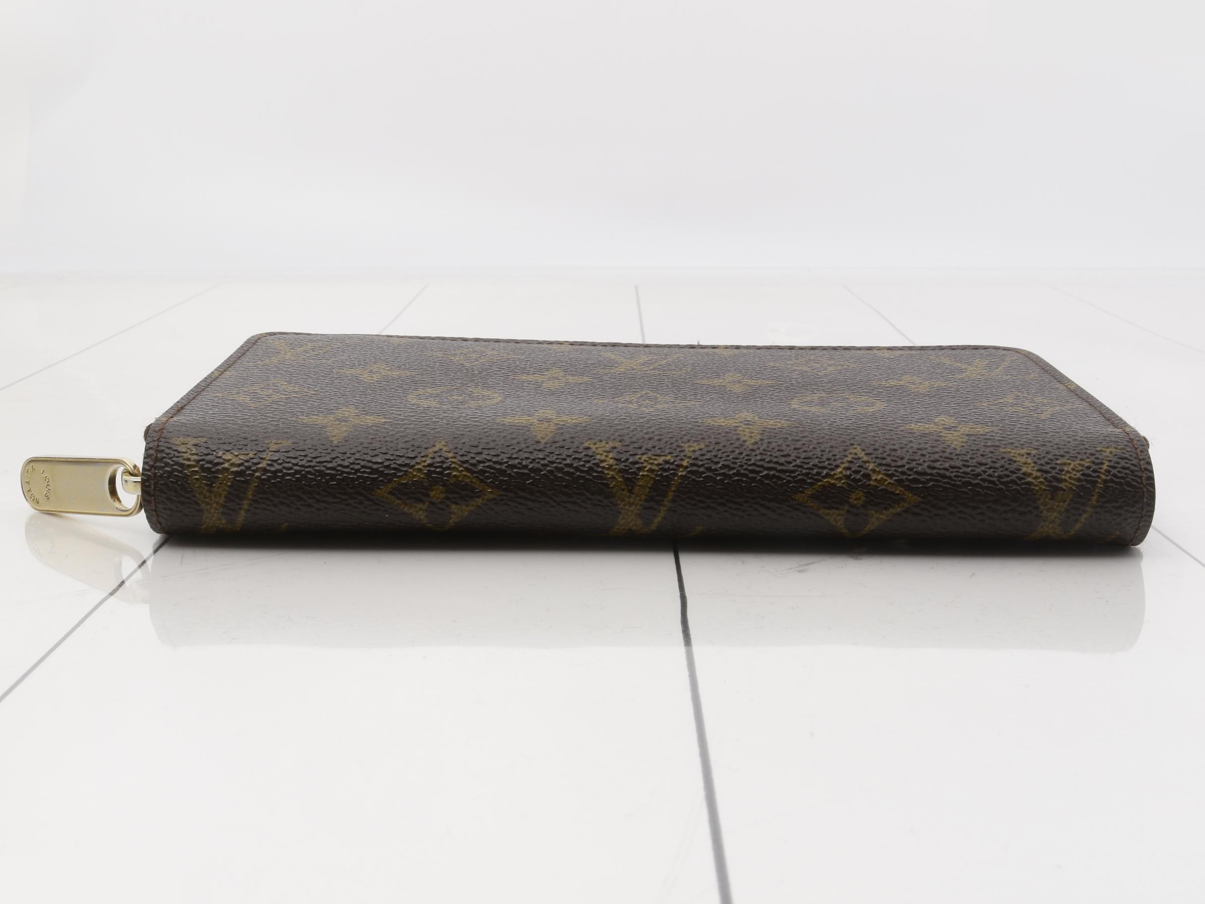 Zippy Wallet — view 3