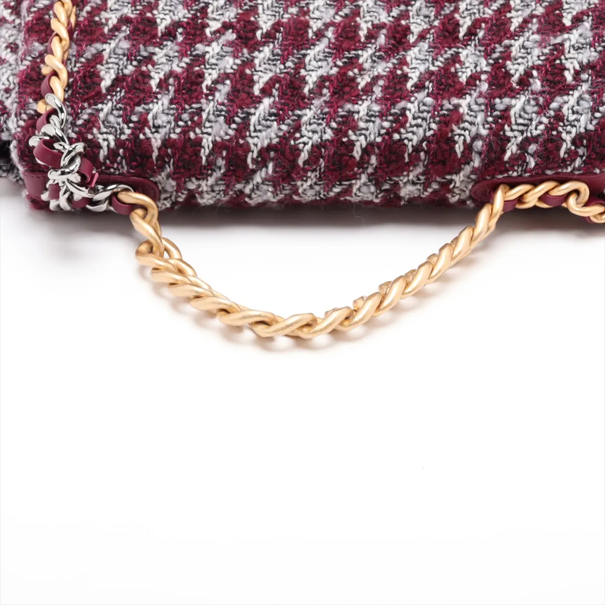 19 Large Tweed Chain Shoulder Bag, Bordeaux, Gold x Silver Hardware, H757HN1E, Random Plate, AS1161 — view 5