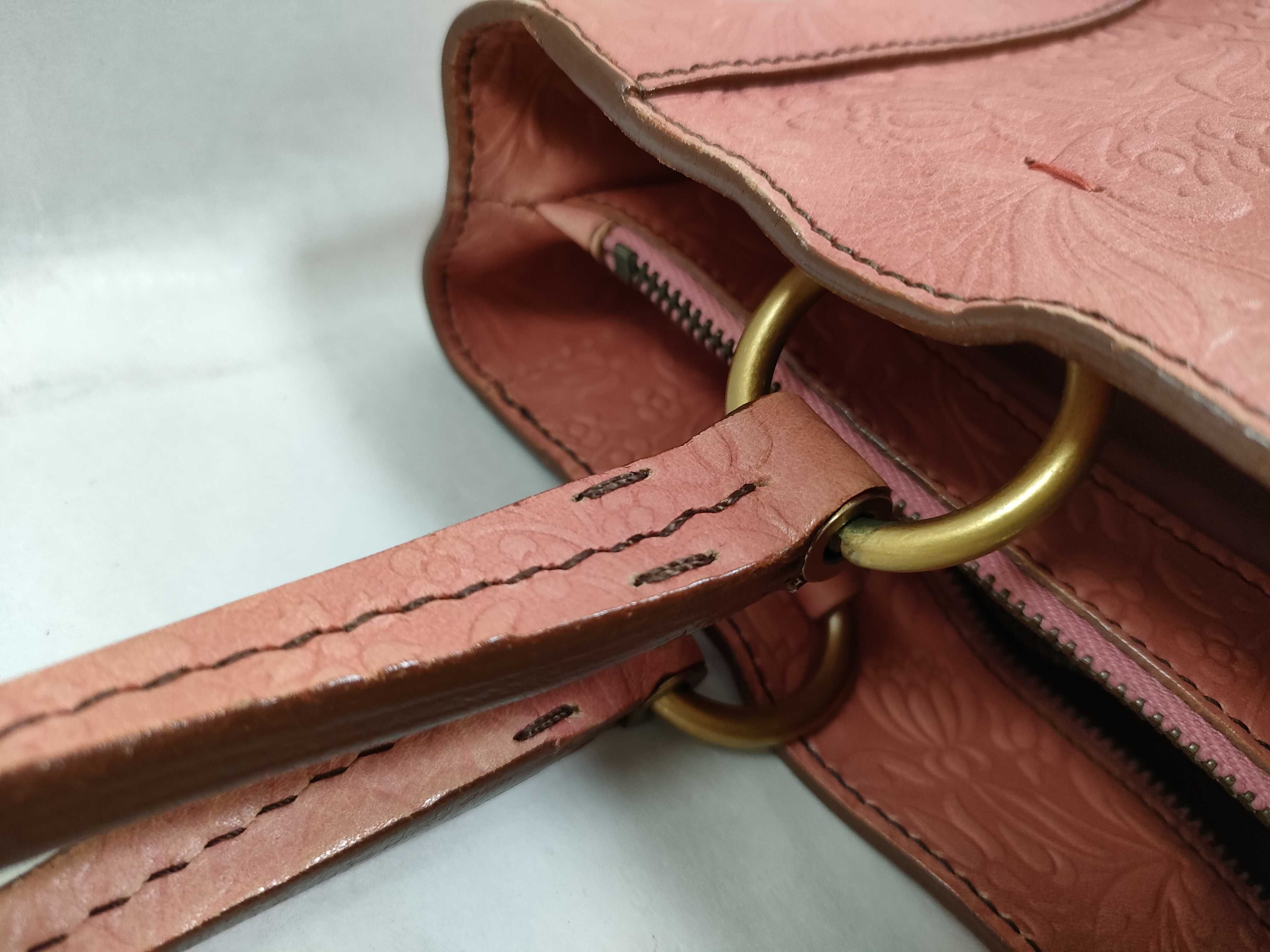 handbag, floral print, embossed logo, leather, tag. — view 5