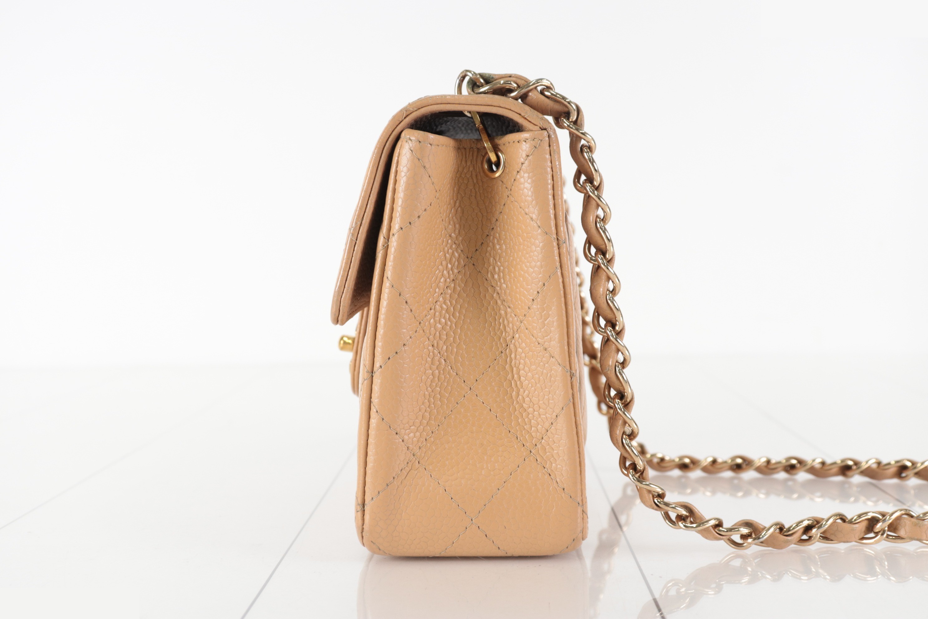Minimato Caviar Chain Shoulder Bag, Beige, Series 9 — view 4