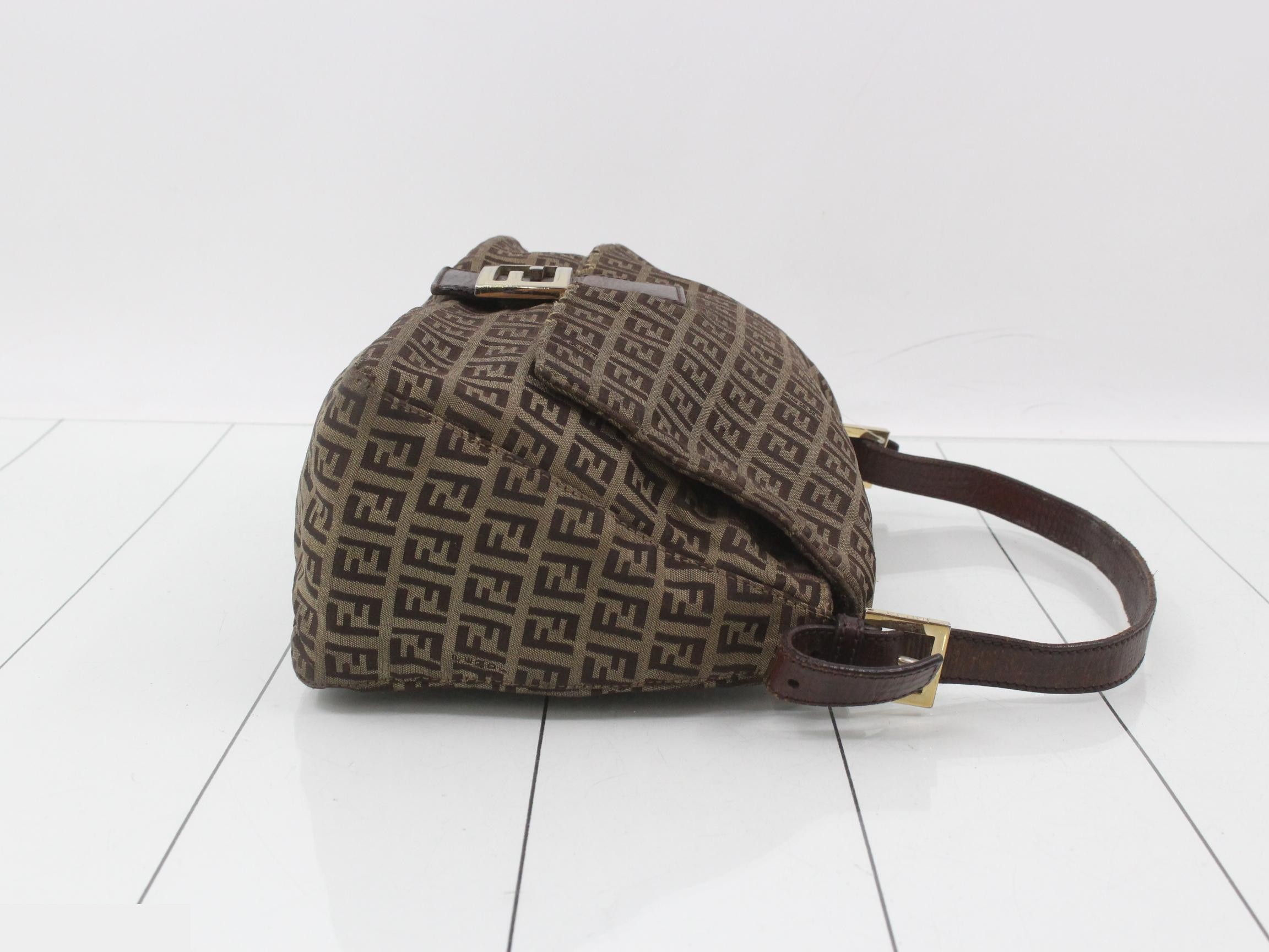 handbag — view 3