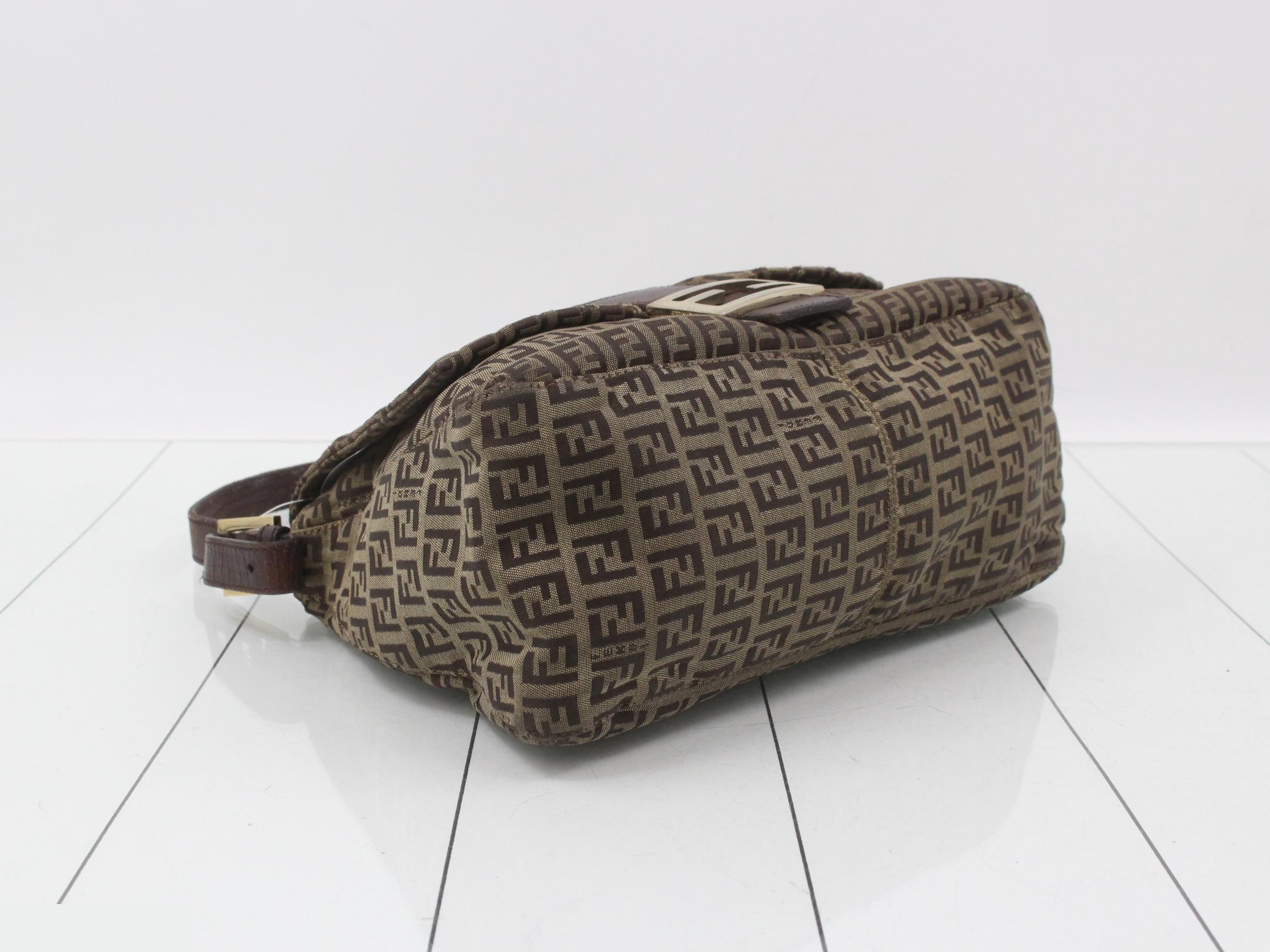 handbag — view 5