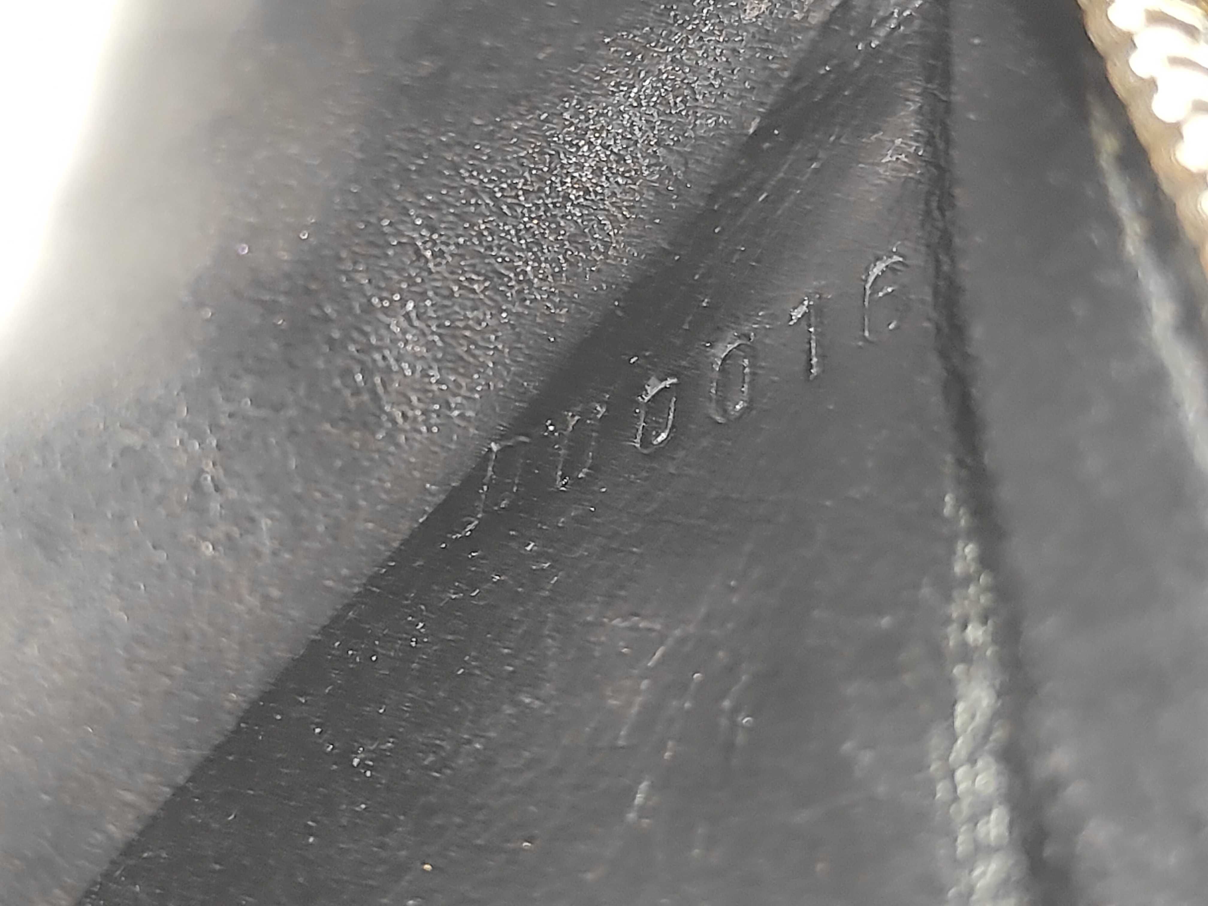 Suhali Line Inseparable PM Coin Case — view 15