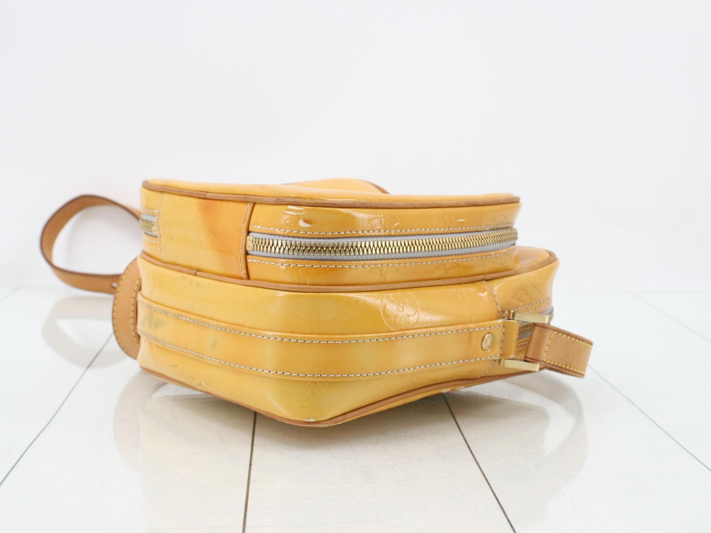 Vernis Worcester Shoulder Bag — view 6