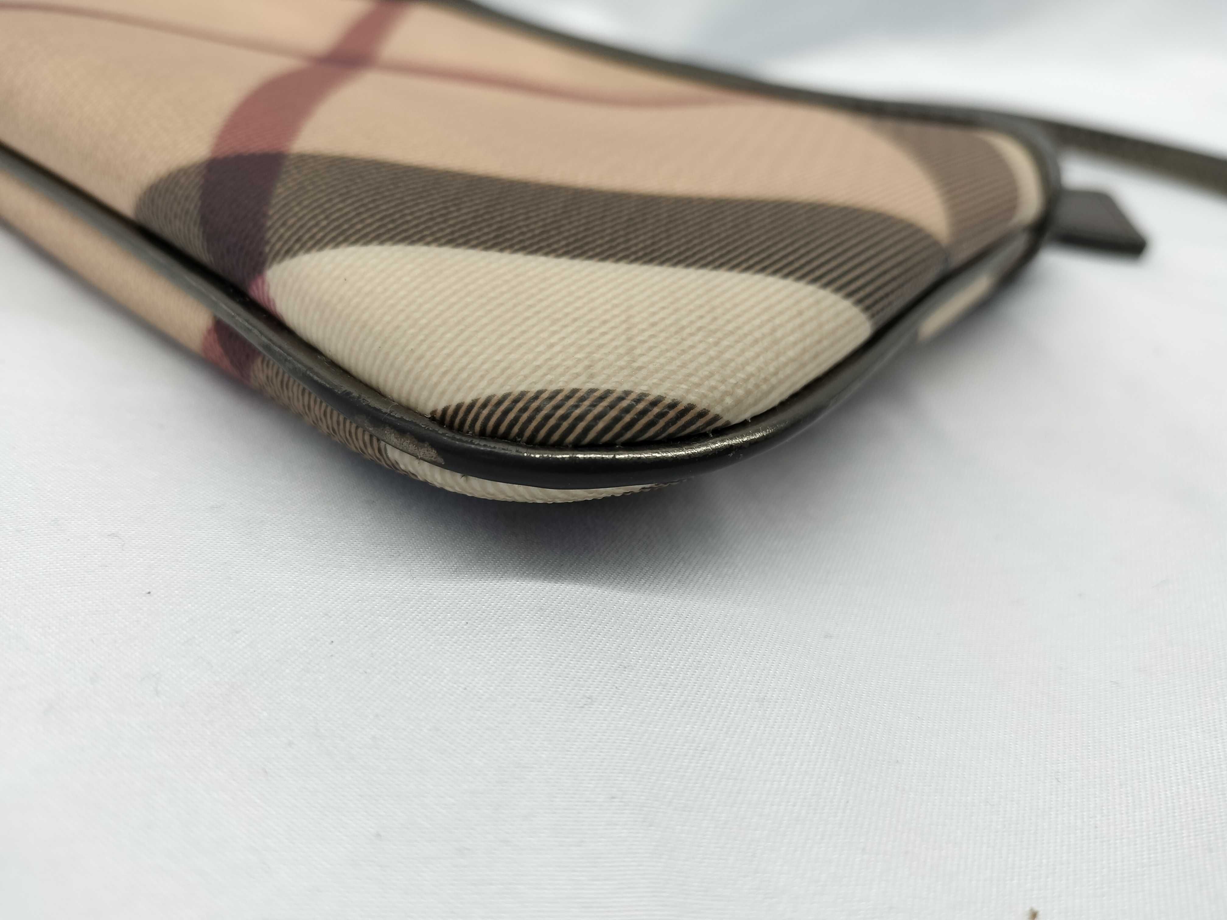 Nova Check Accessory Pouch — view 7