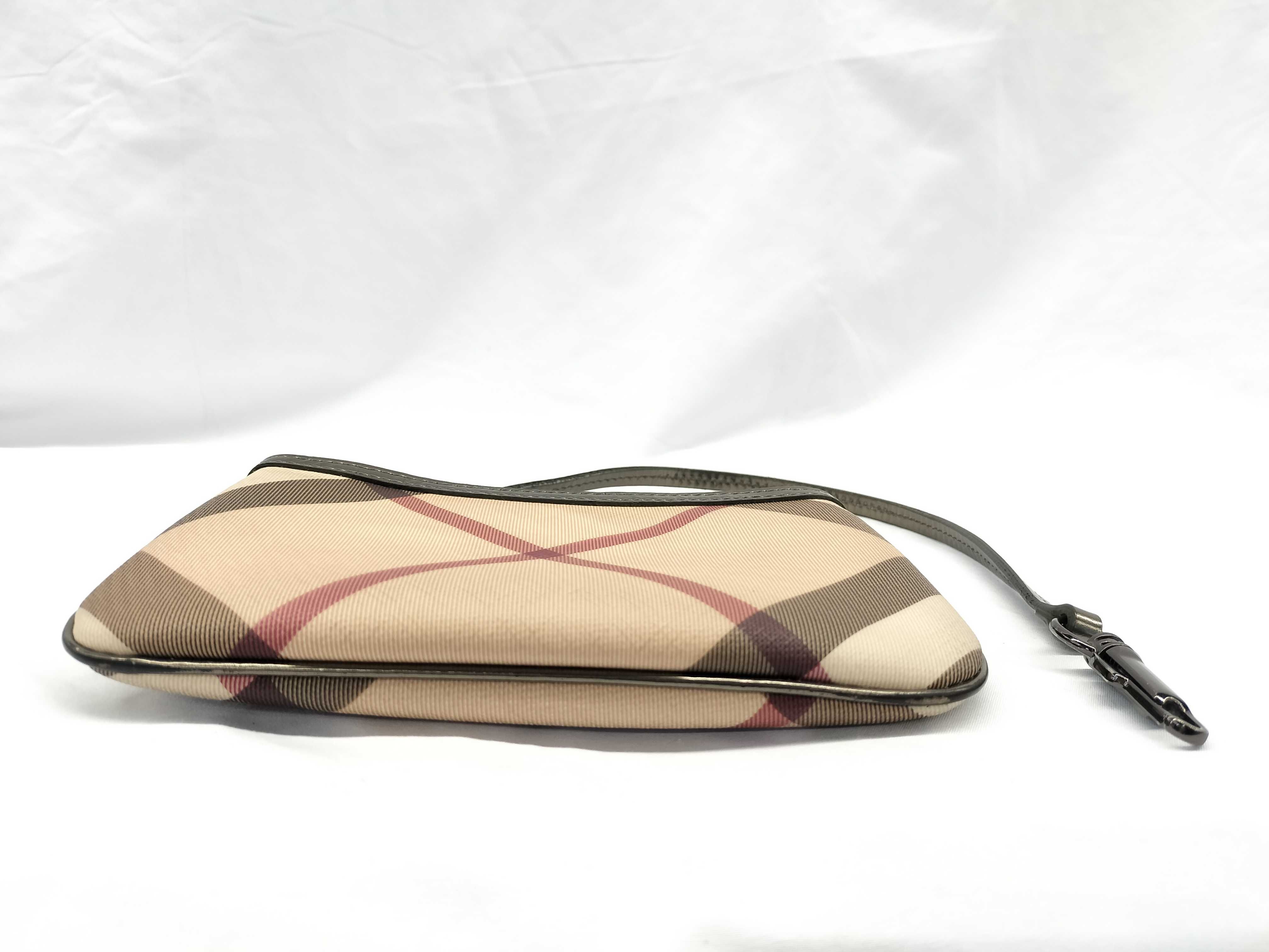 Nova Check Accessory Pouch — view 8